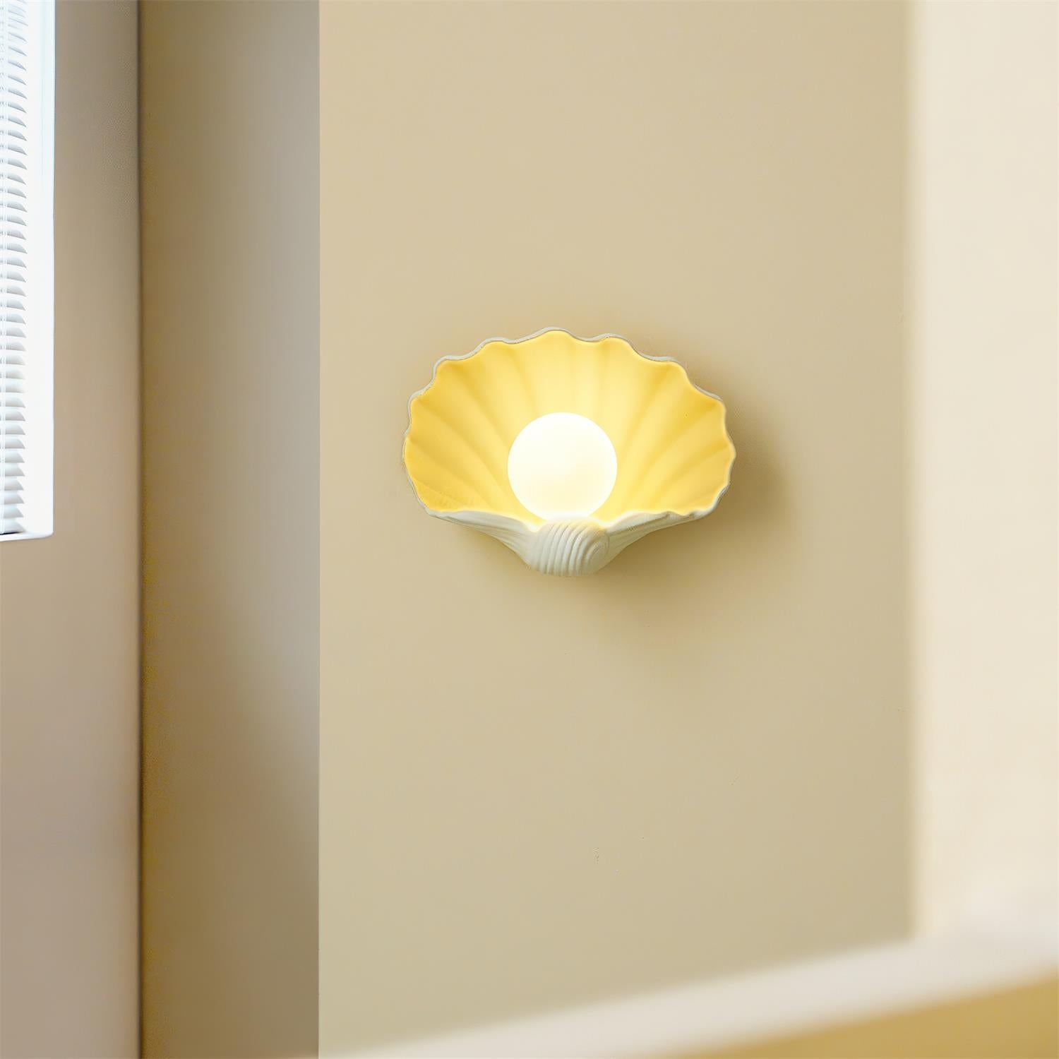 Haleen Wall Light