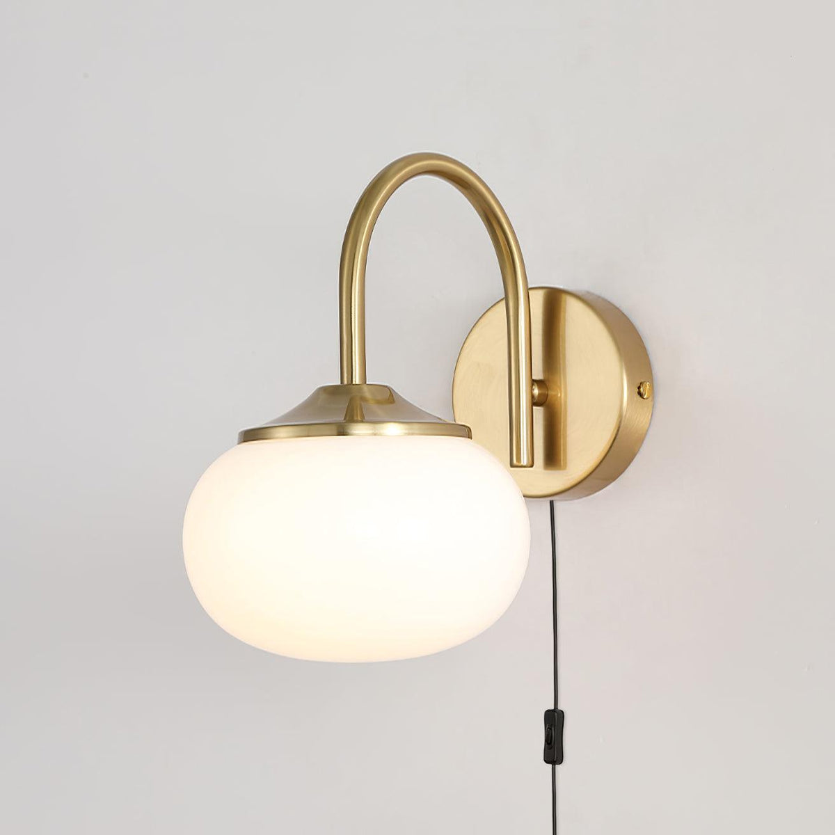 Marshmallow Plug-in Sconce – detail 5