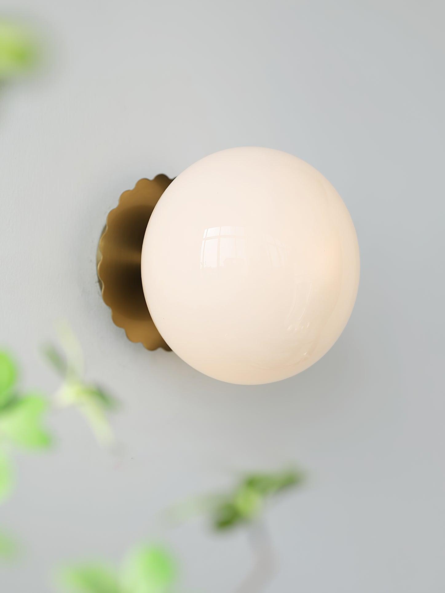 Cayvial Modern Wall Light