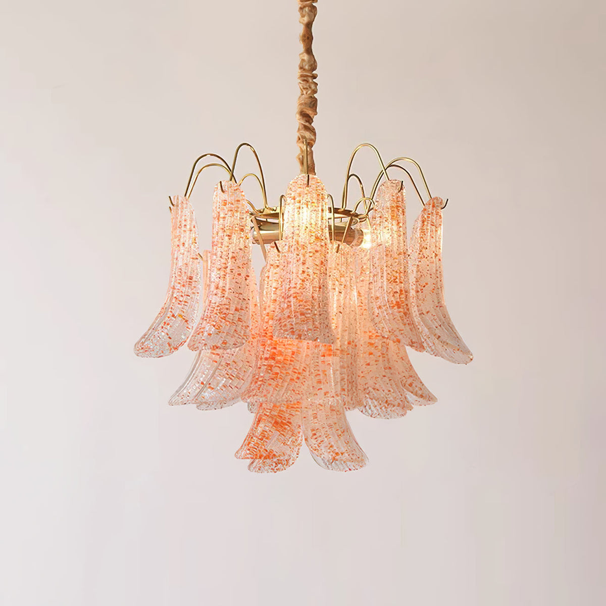 Wynenro Chandelier