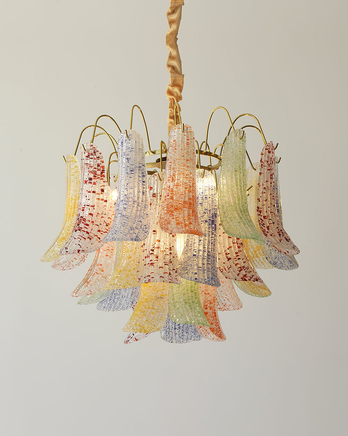Wynenro Chandelier