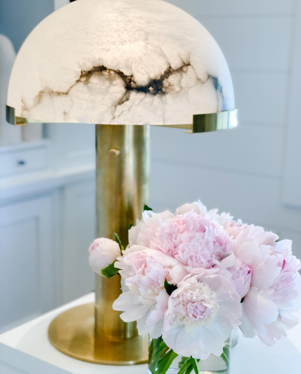 Elegance Alabaster Table Lamp – detail 26