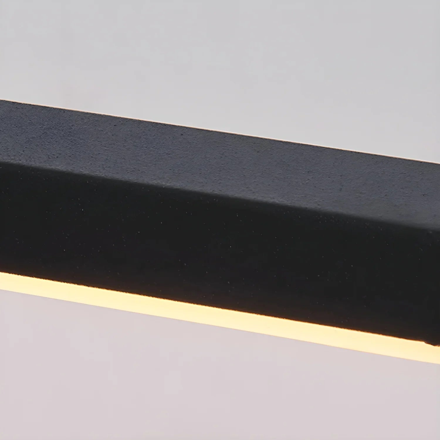 Loyeko Linear Wall Light