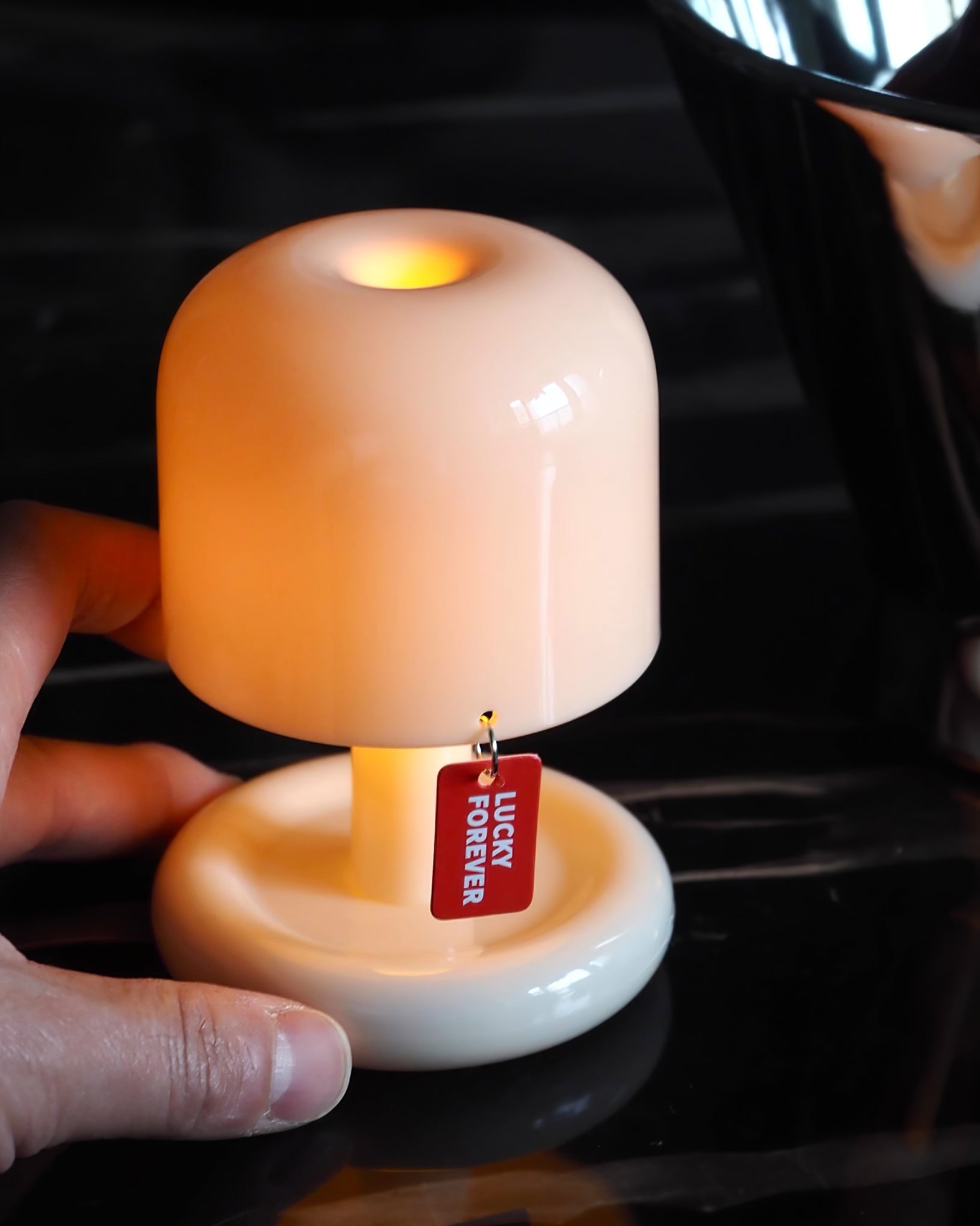 Avia Mushroom Table Lamp