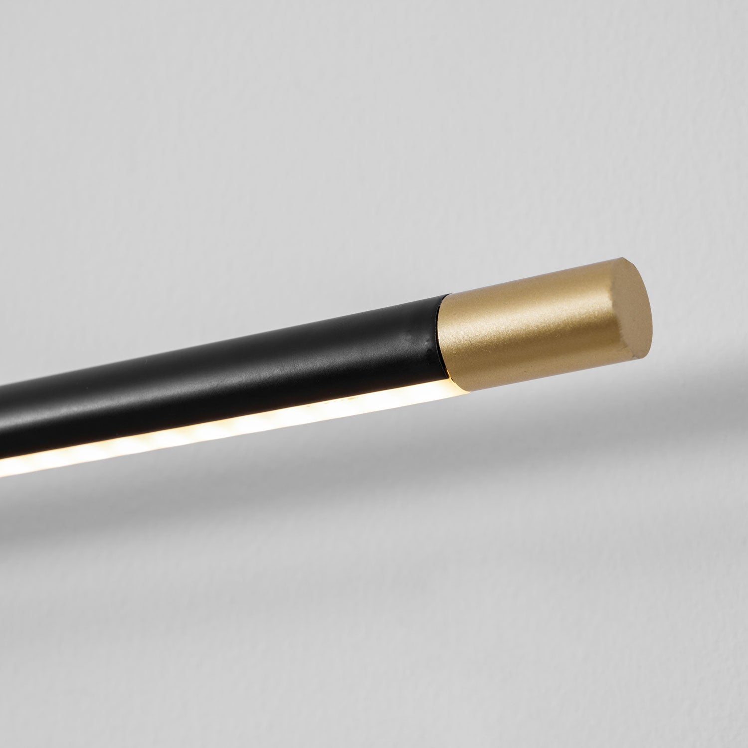 Briolen Linear Wall Light