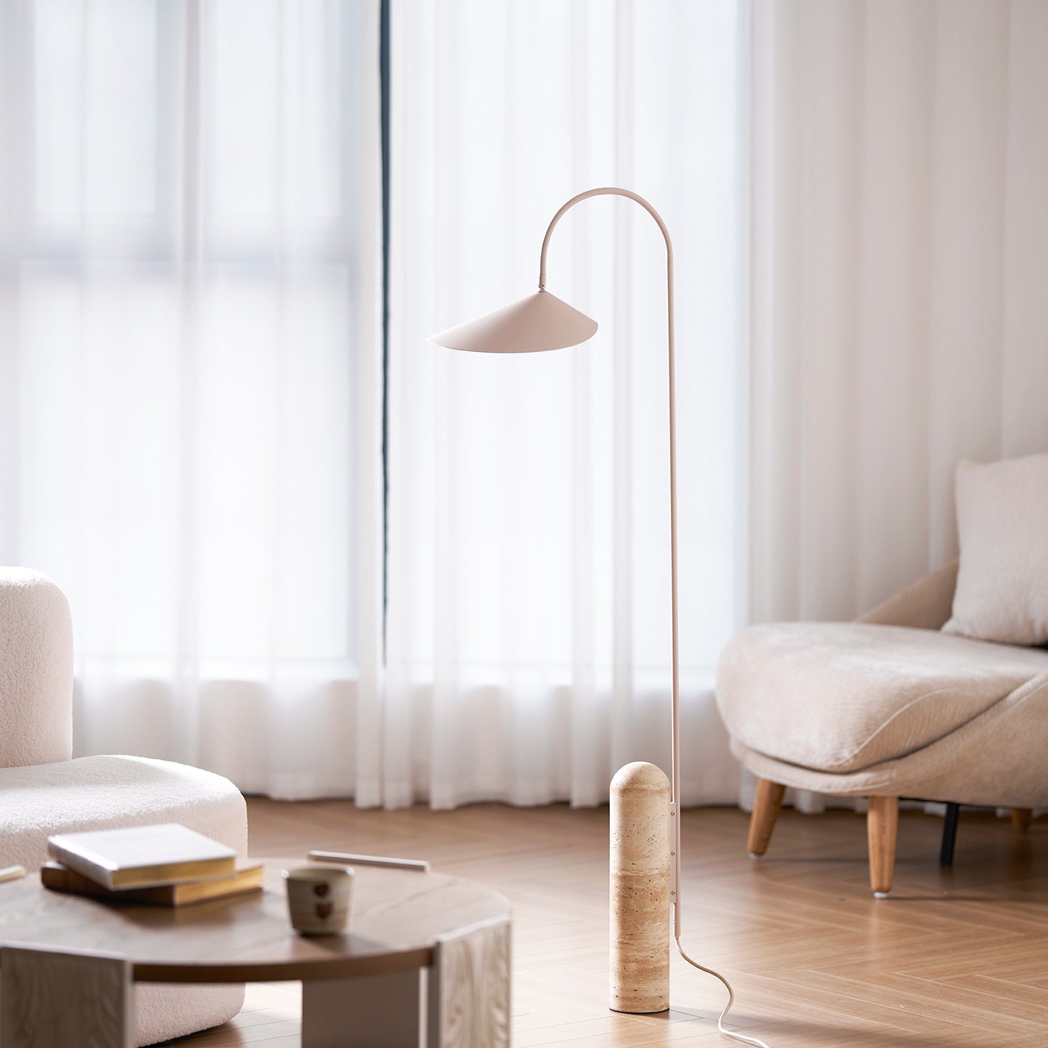 Sageeka Minimalist Floor Lamp
