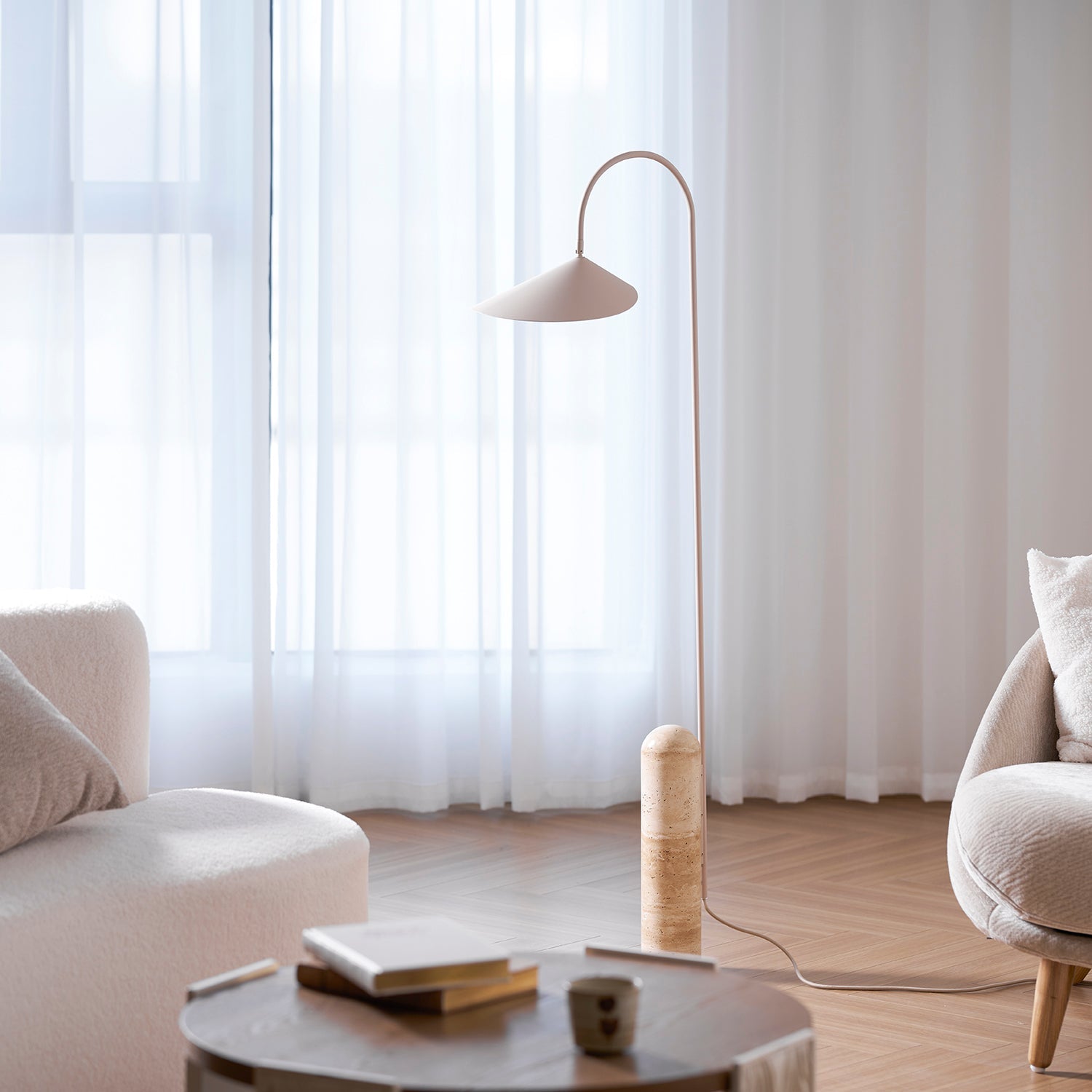 Sageeka Minimalist Floor Lamp