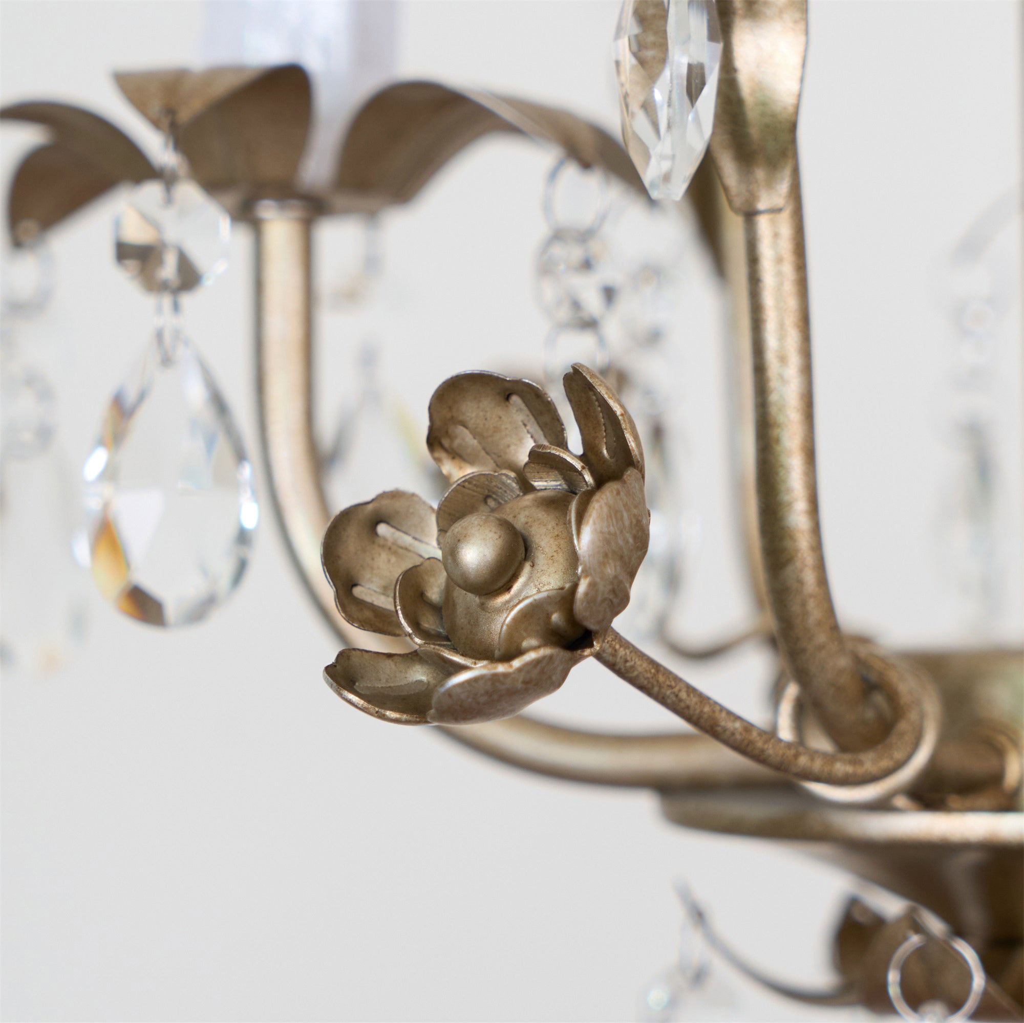 Mavuna Vintage Chandelier