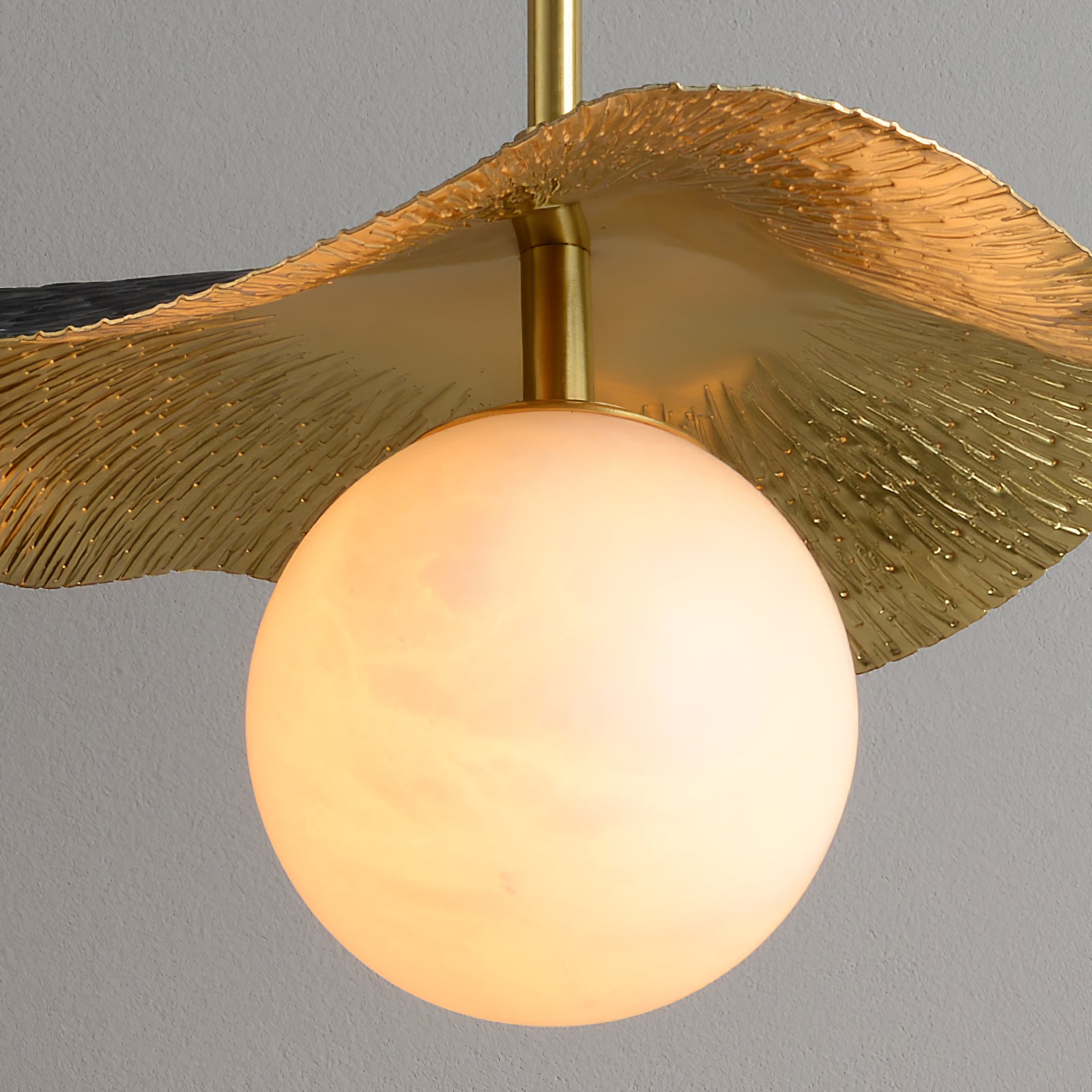 Haleve Pendant Light