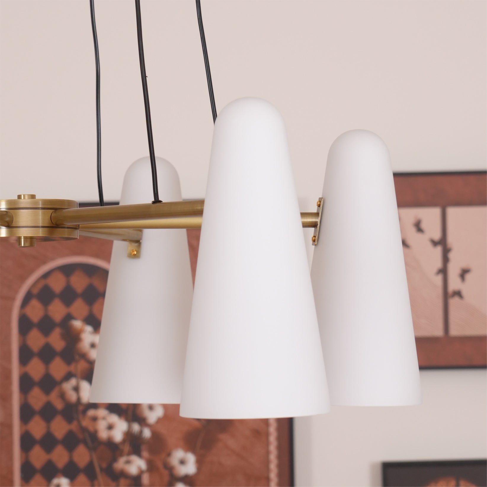 Iyuva Classic Chandelier