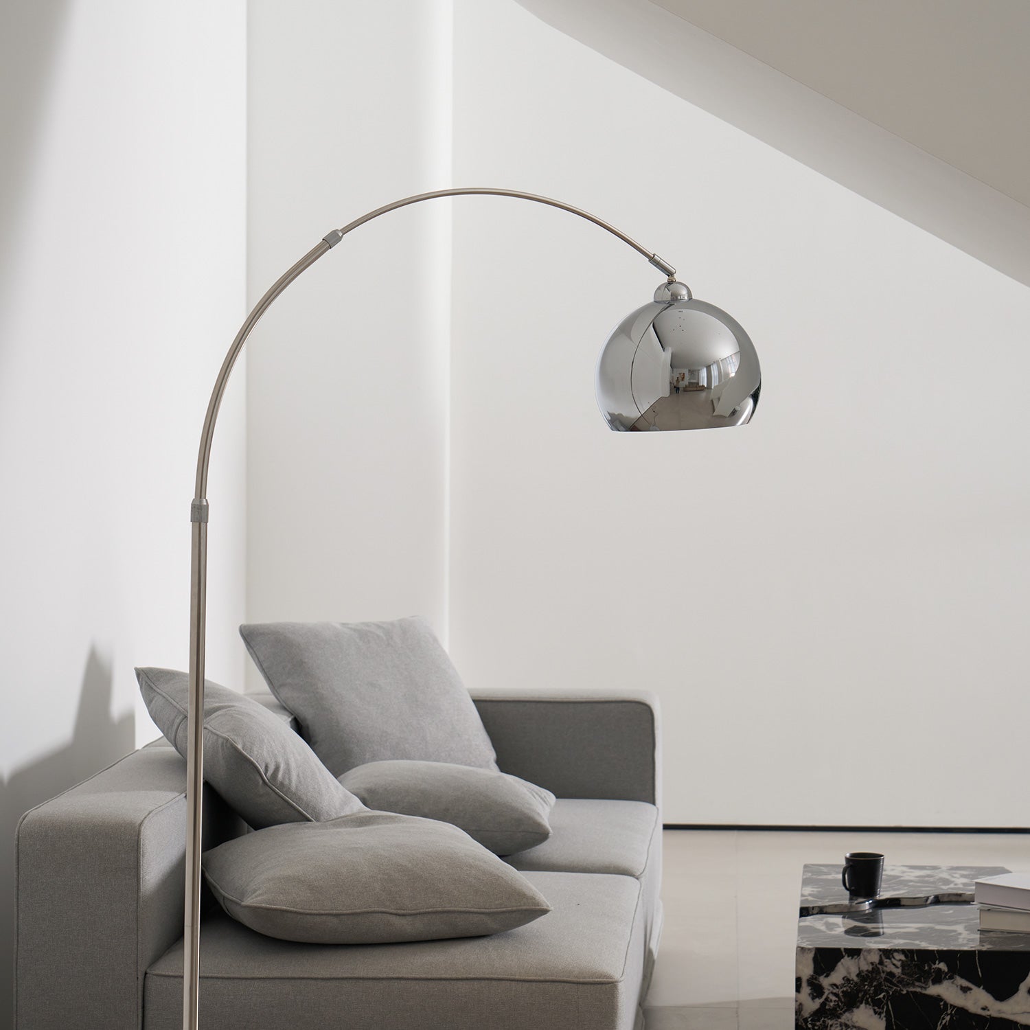 Paxvenay Modern Floor Lamp