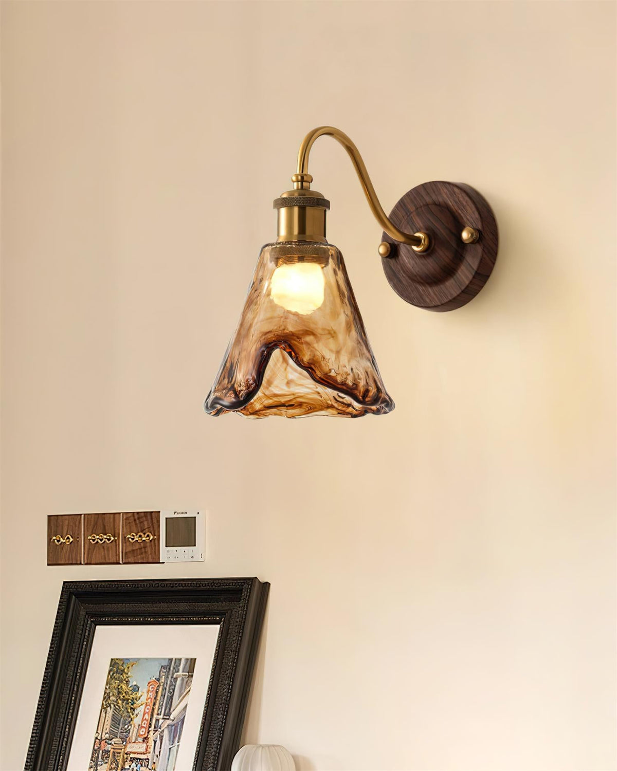 Reefaya Outdoor Wall Light