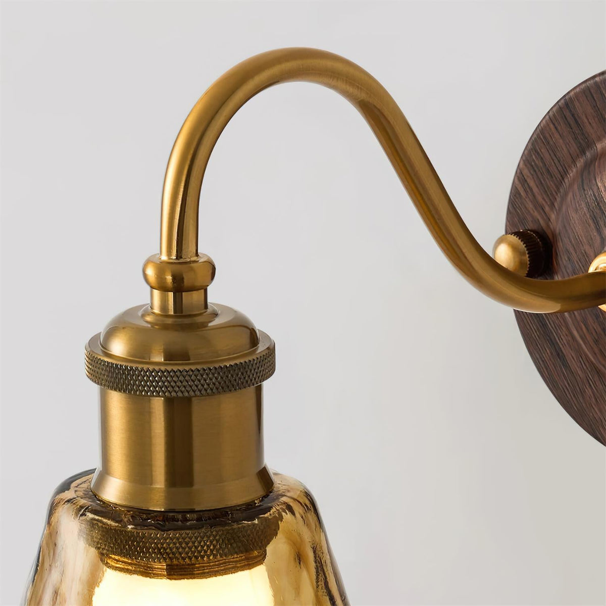 Reefaya Outdoor Wall Light