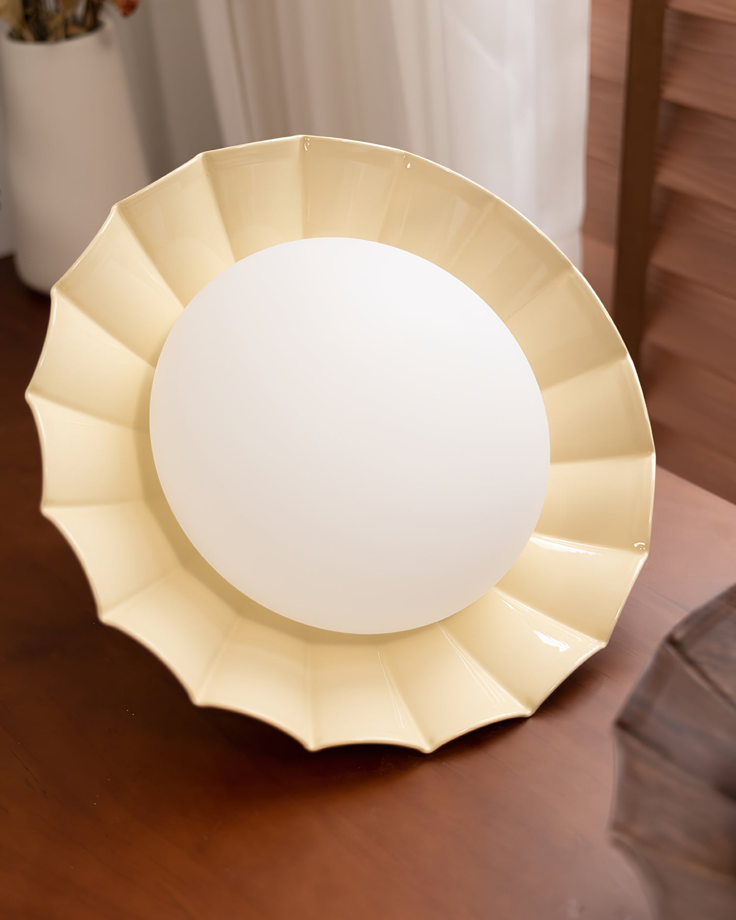 Rovevo Ceiling Light