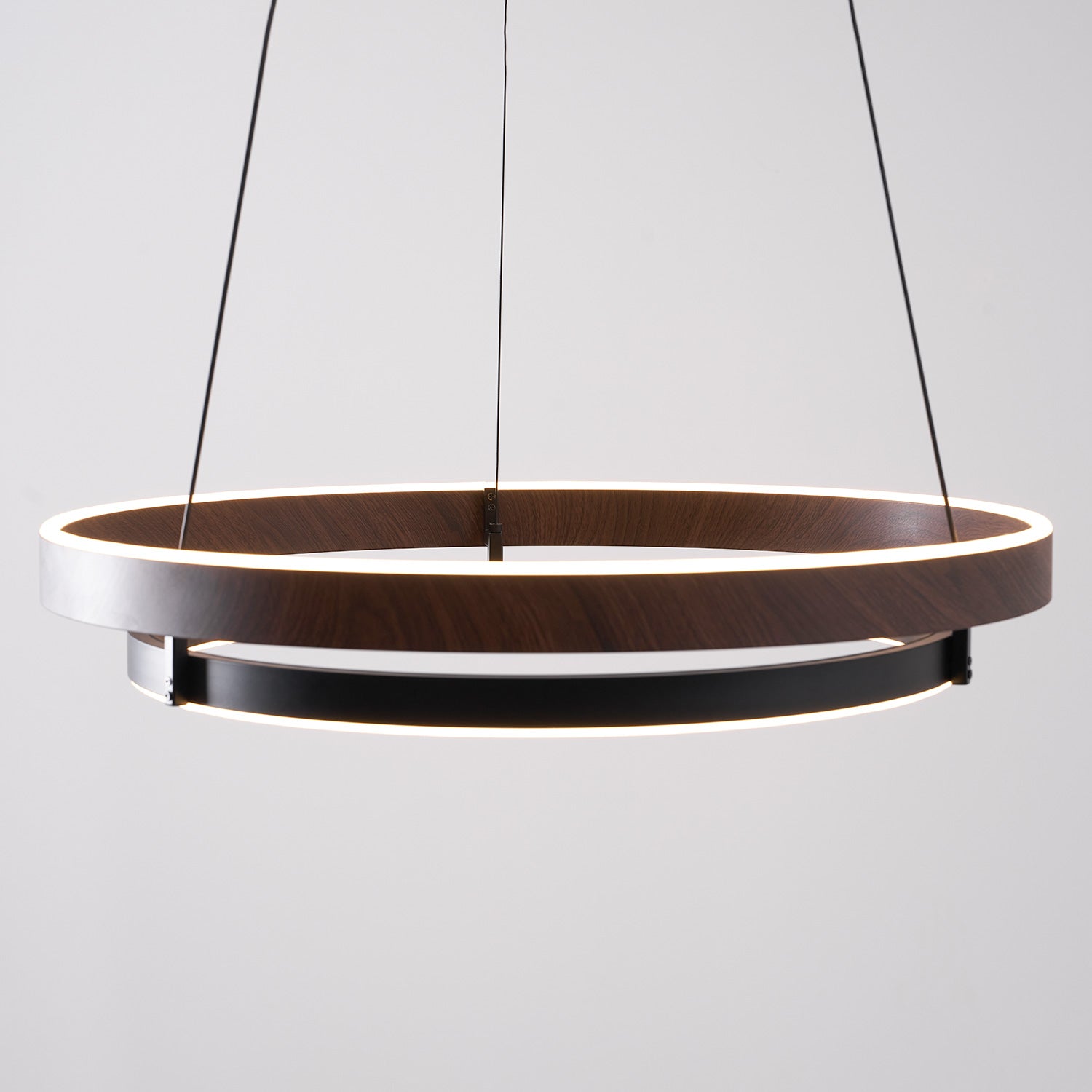 Arcorra Modern Chandelier
