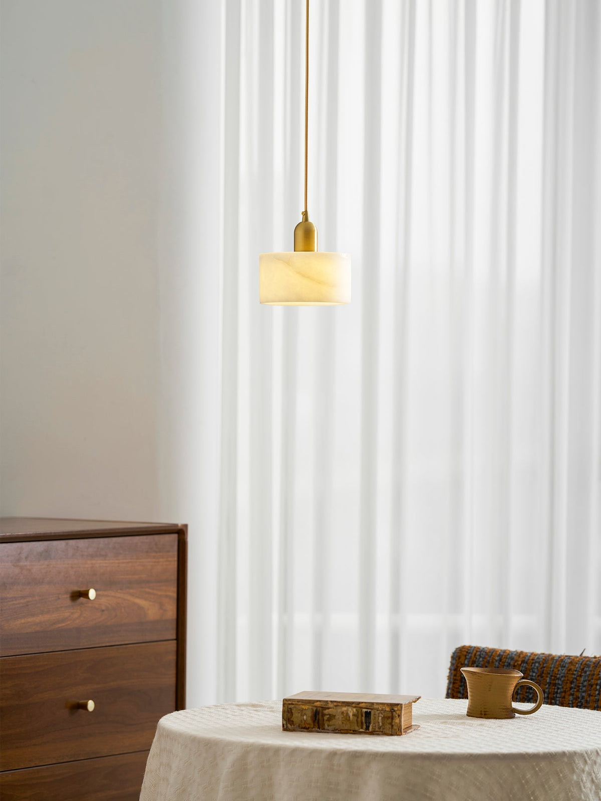 Odyssey Alabaster Pendant Light – detail 16