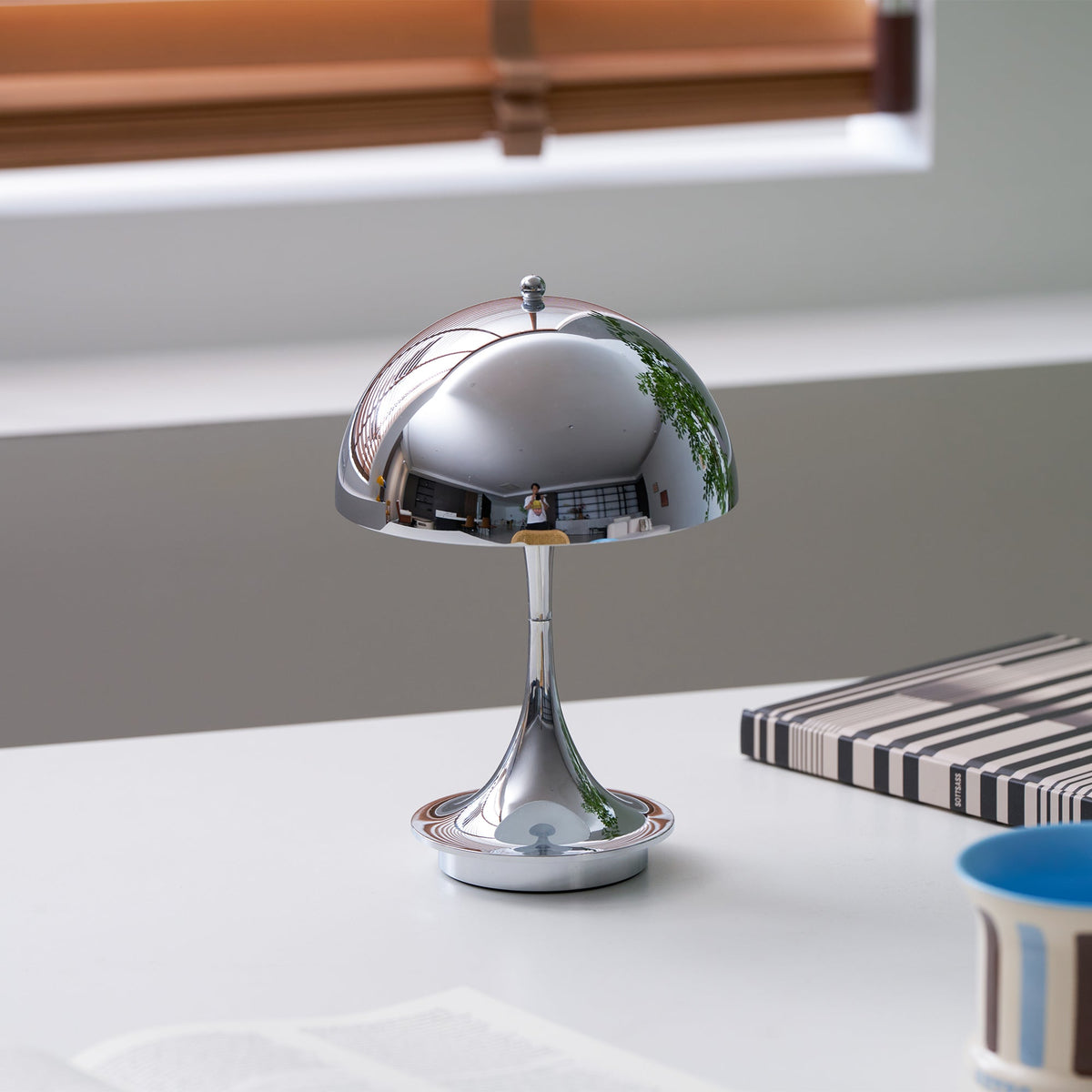 Rivum Outdoor Table Lamp