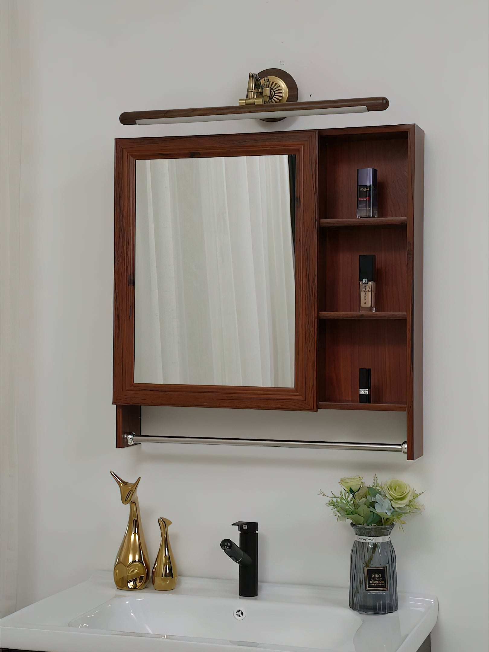Valeien Wall Light