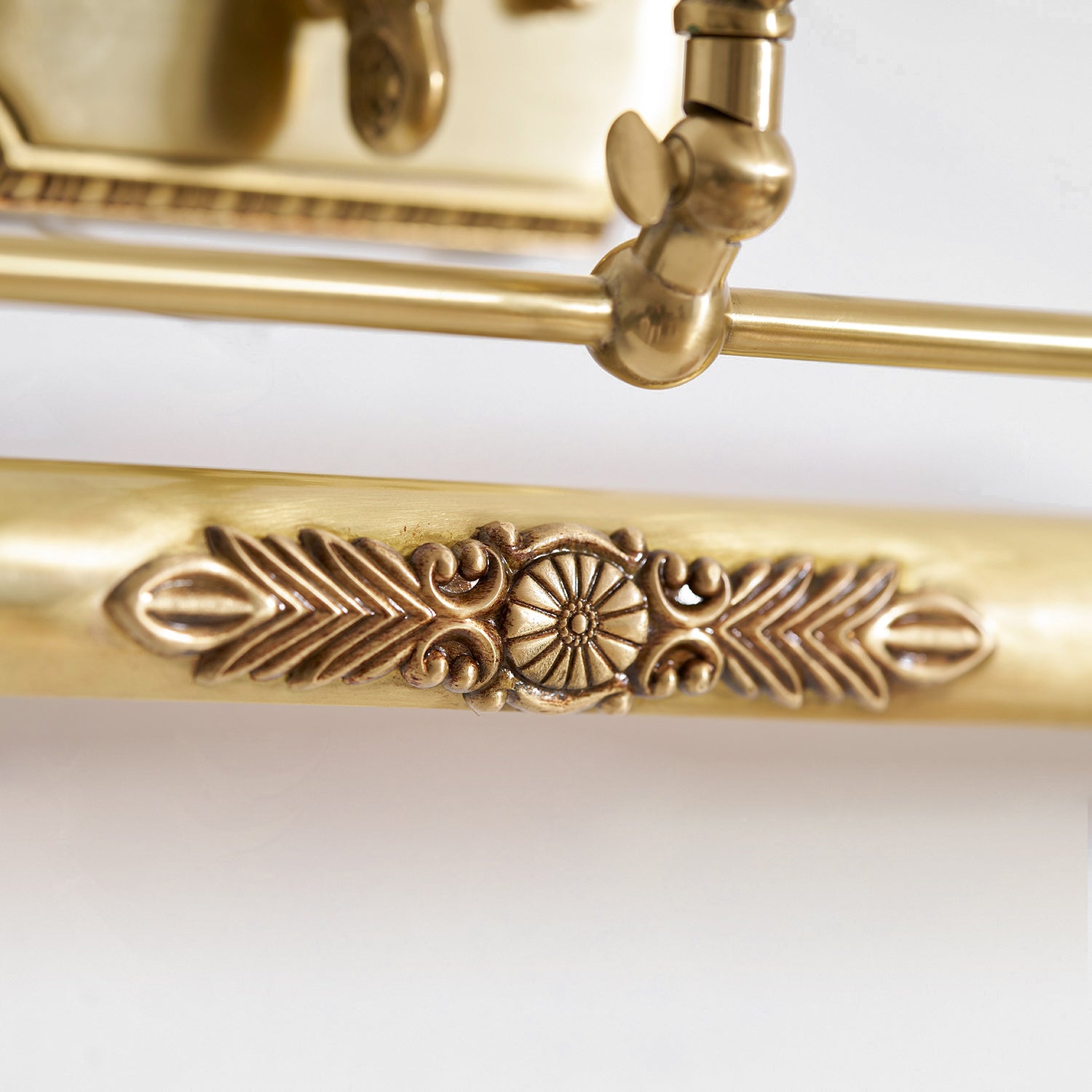 Aribay Linear Wall Light