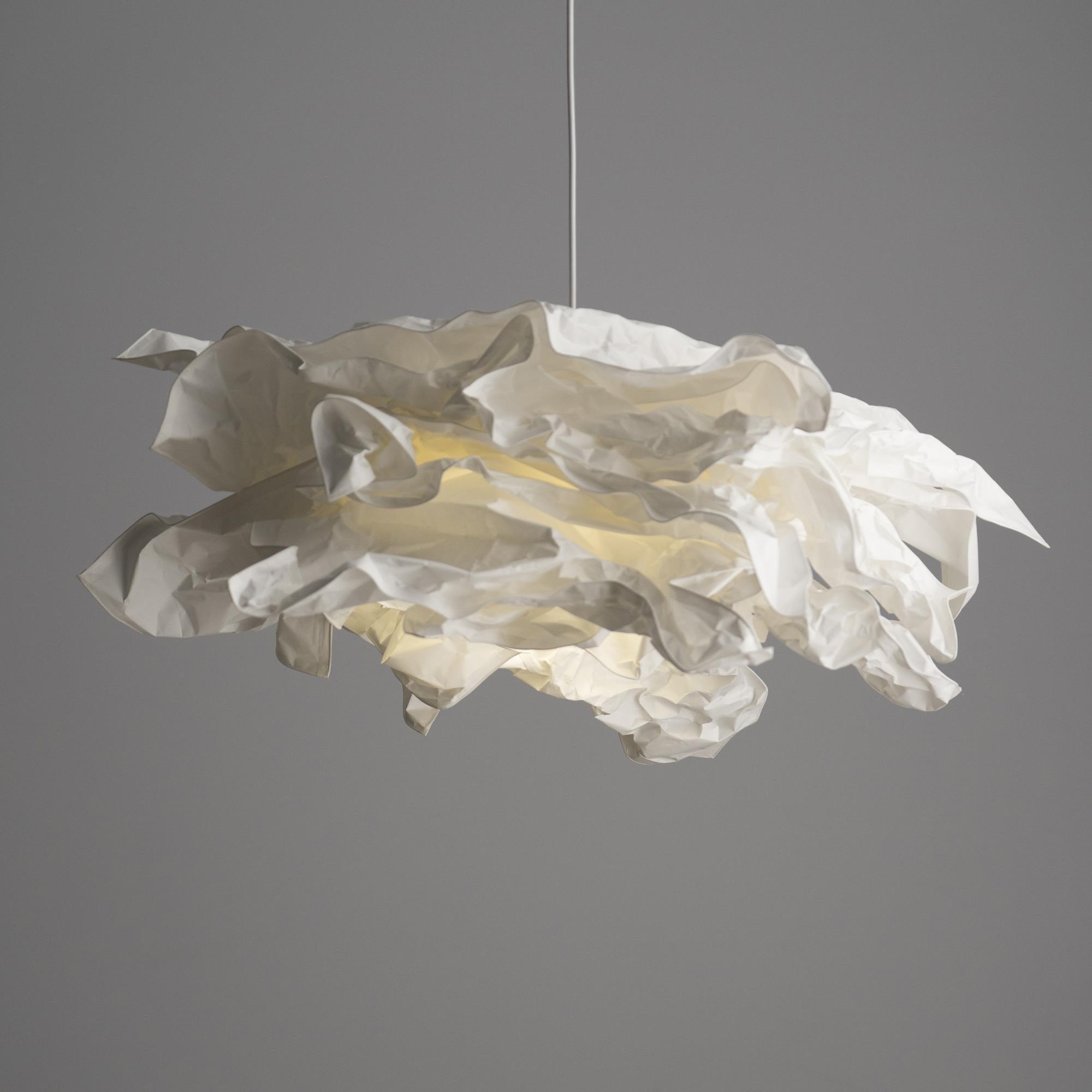 Neroleyen Pendant Light