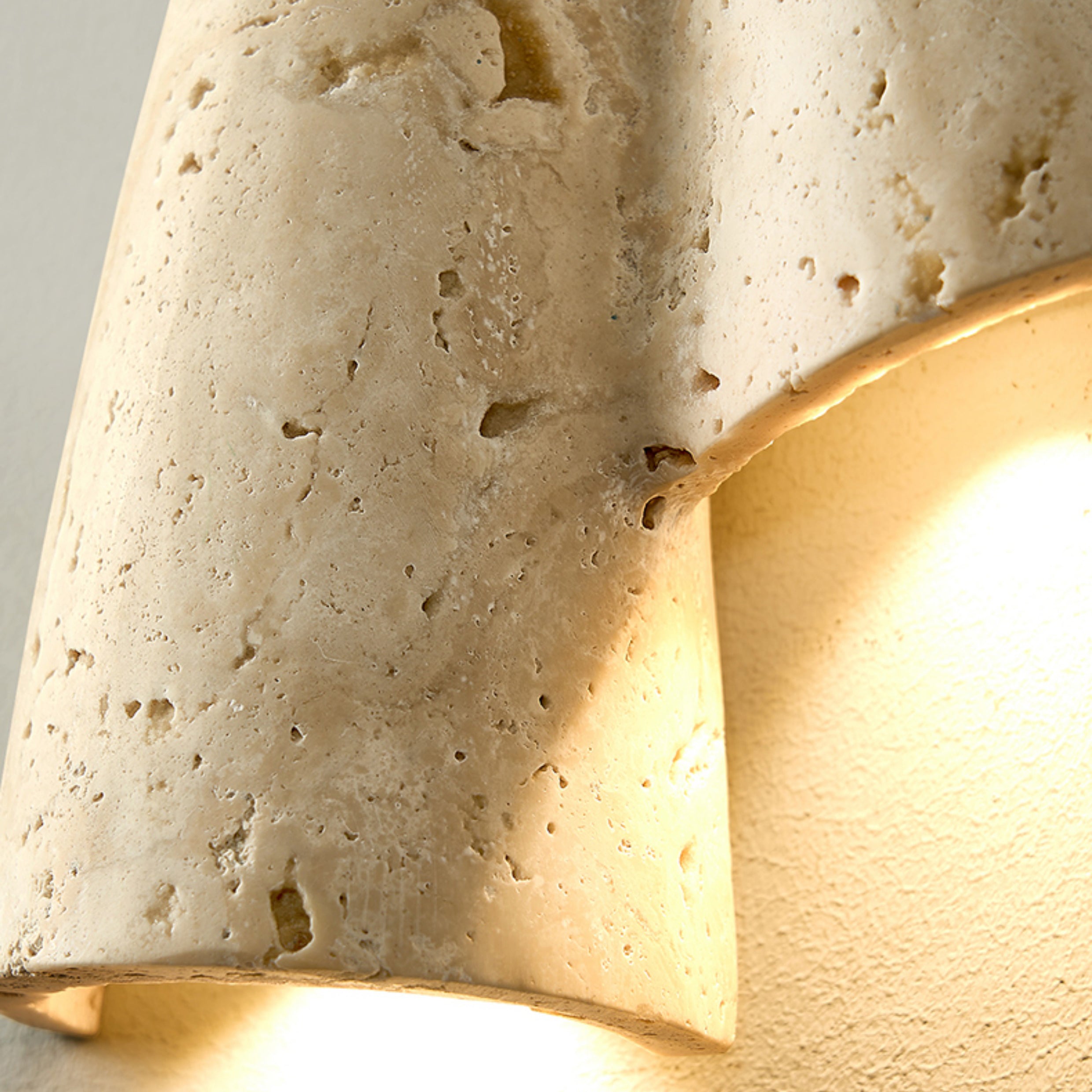 Kaiton Wall Light