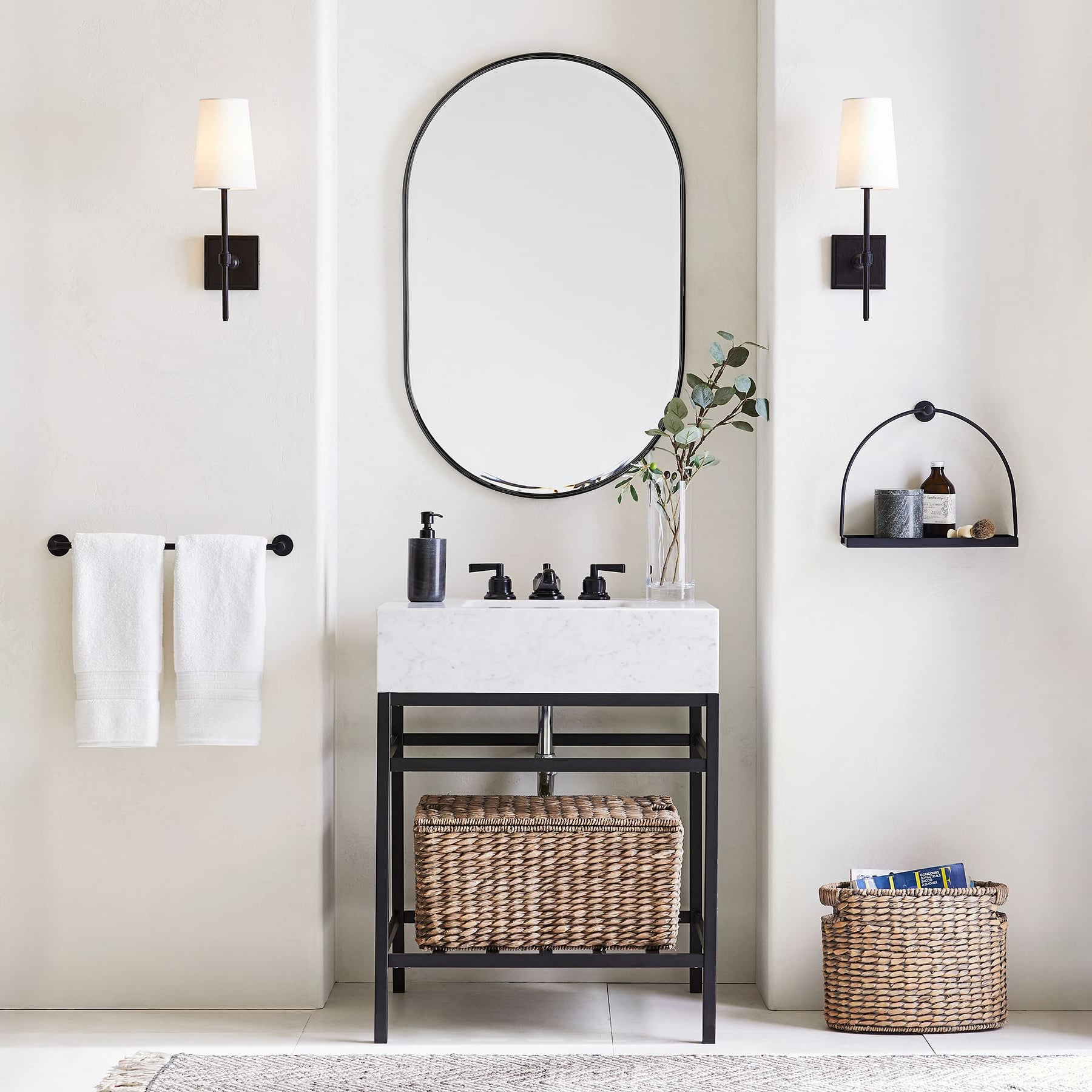 Romar Classic Wall Light