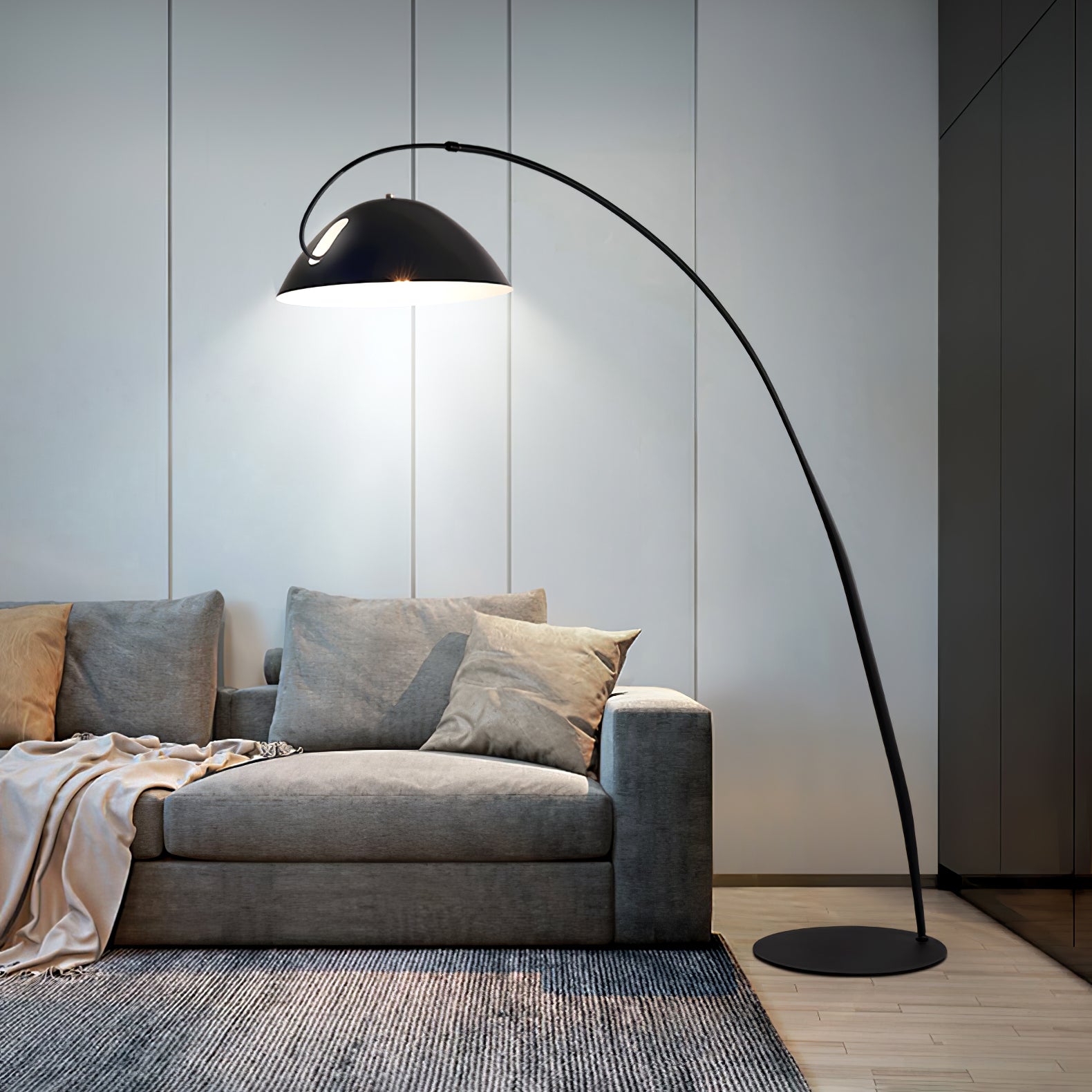 Deli Arc Floor Lamp