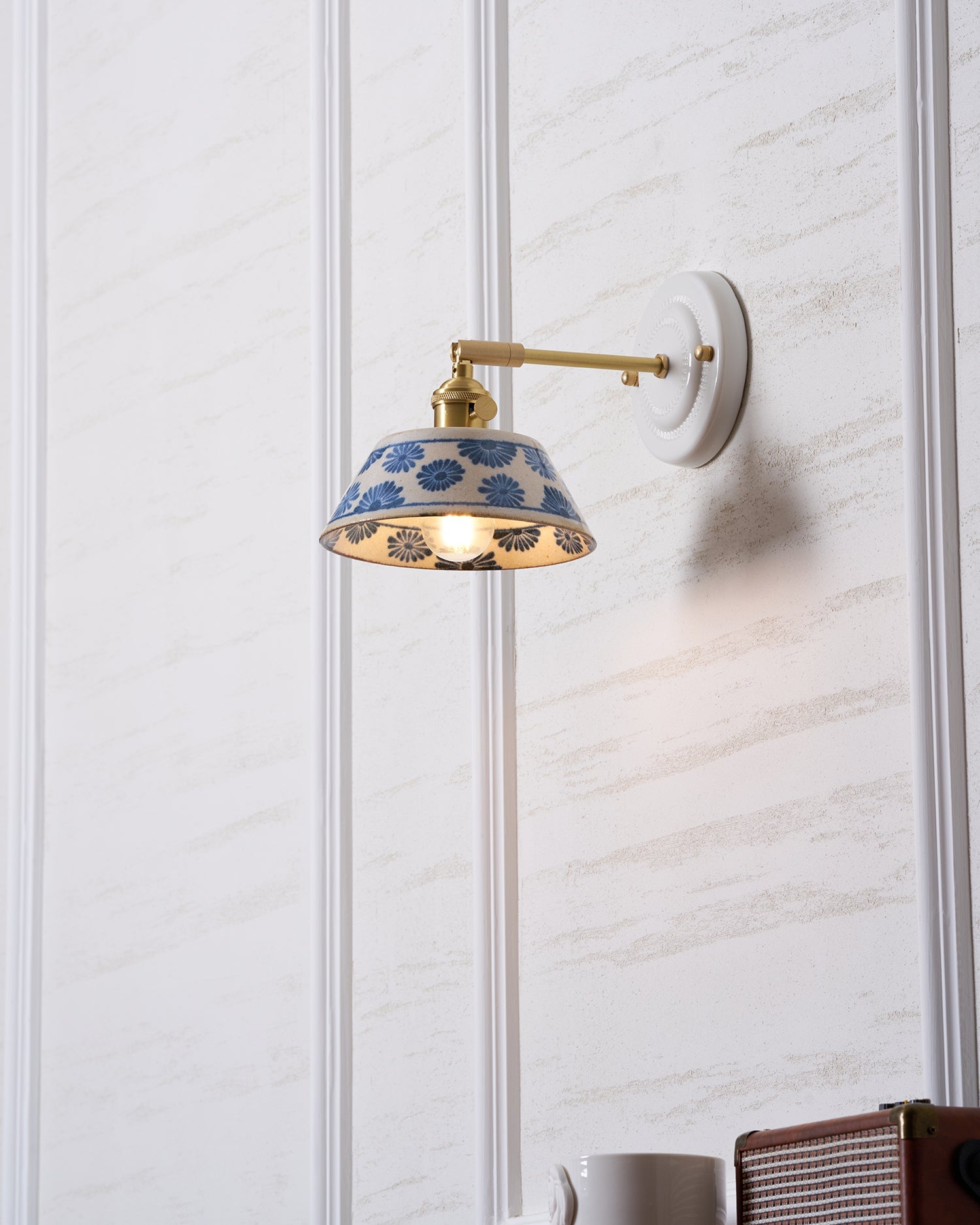 Belu Wall Light