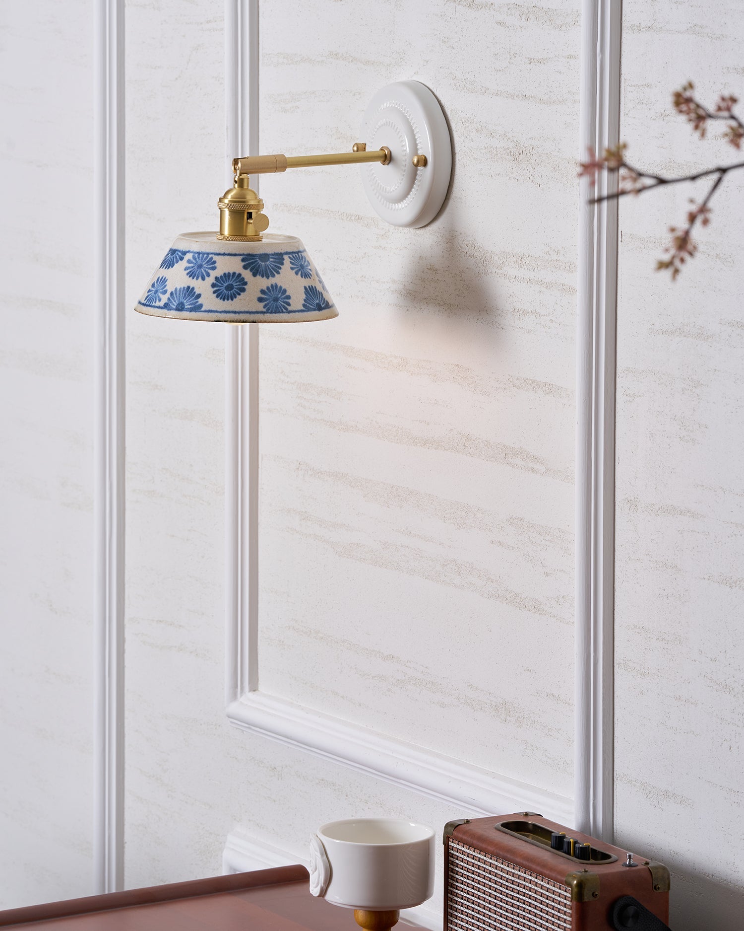 Belu Wall Light