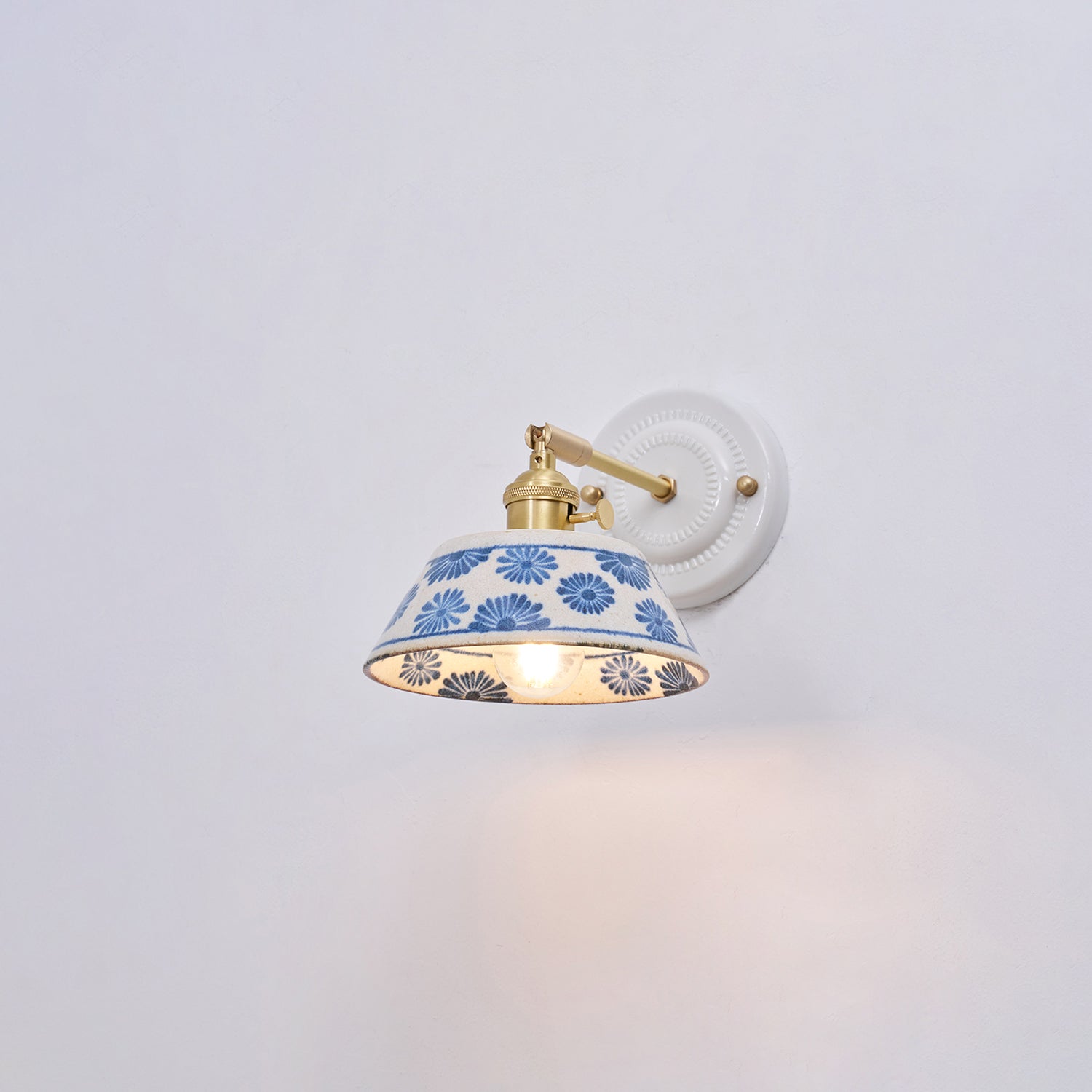 Belu Wall Light