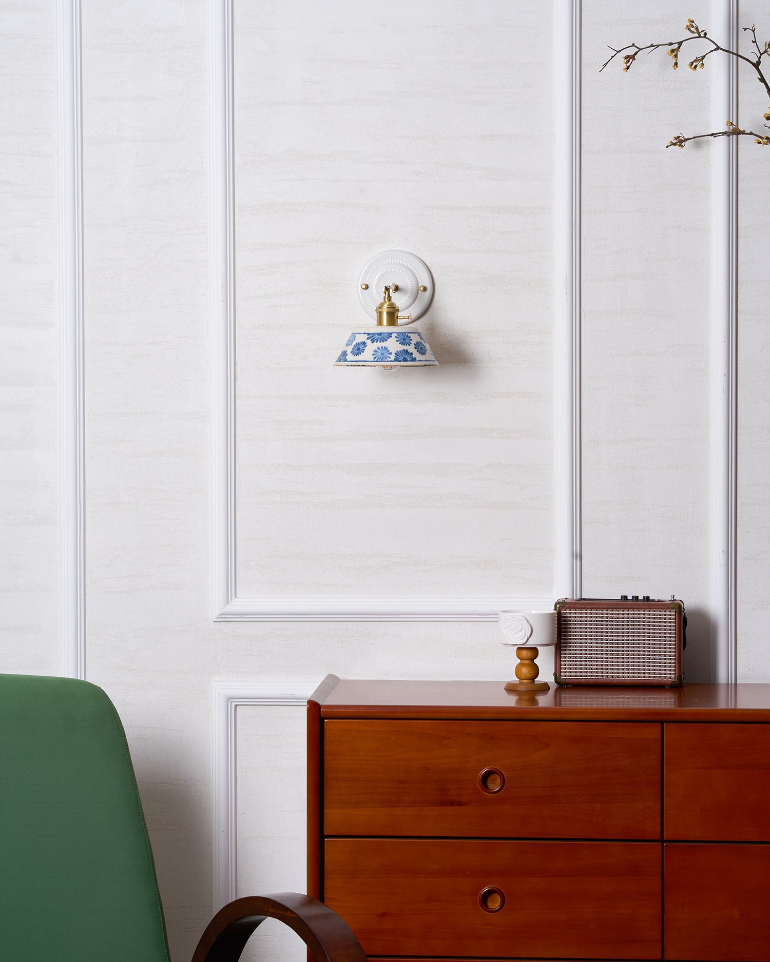 Belu Wall Light