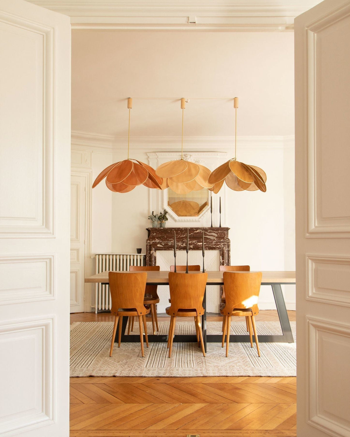 Foxli Petal Pendant Light