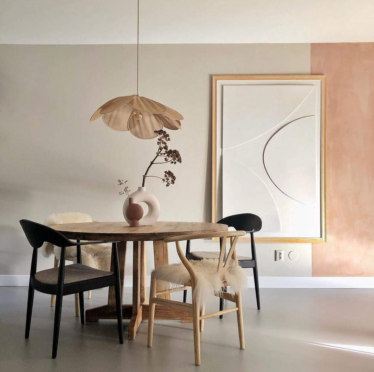 Foxli Petal Pendant Light