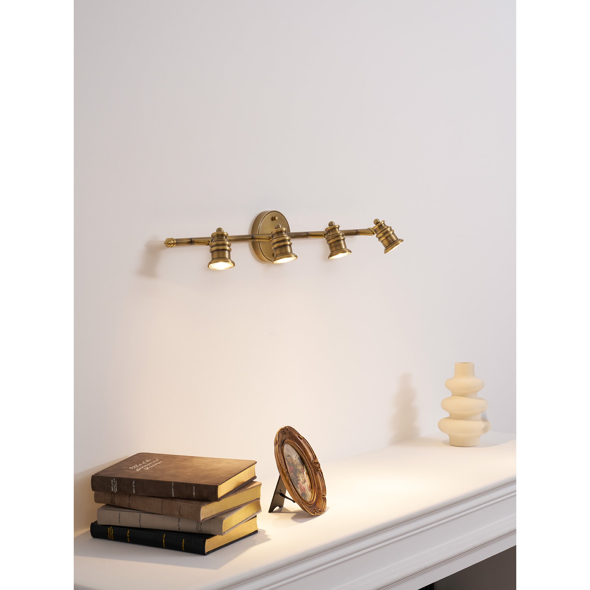 Laniay Linear Wall Light