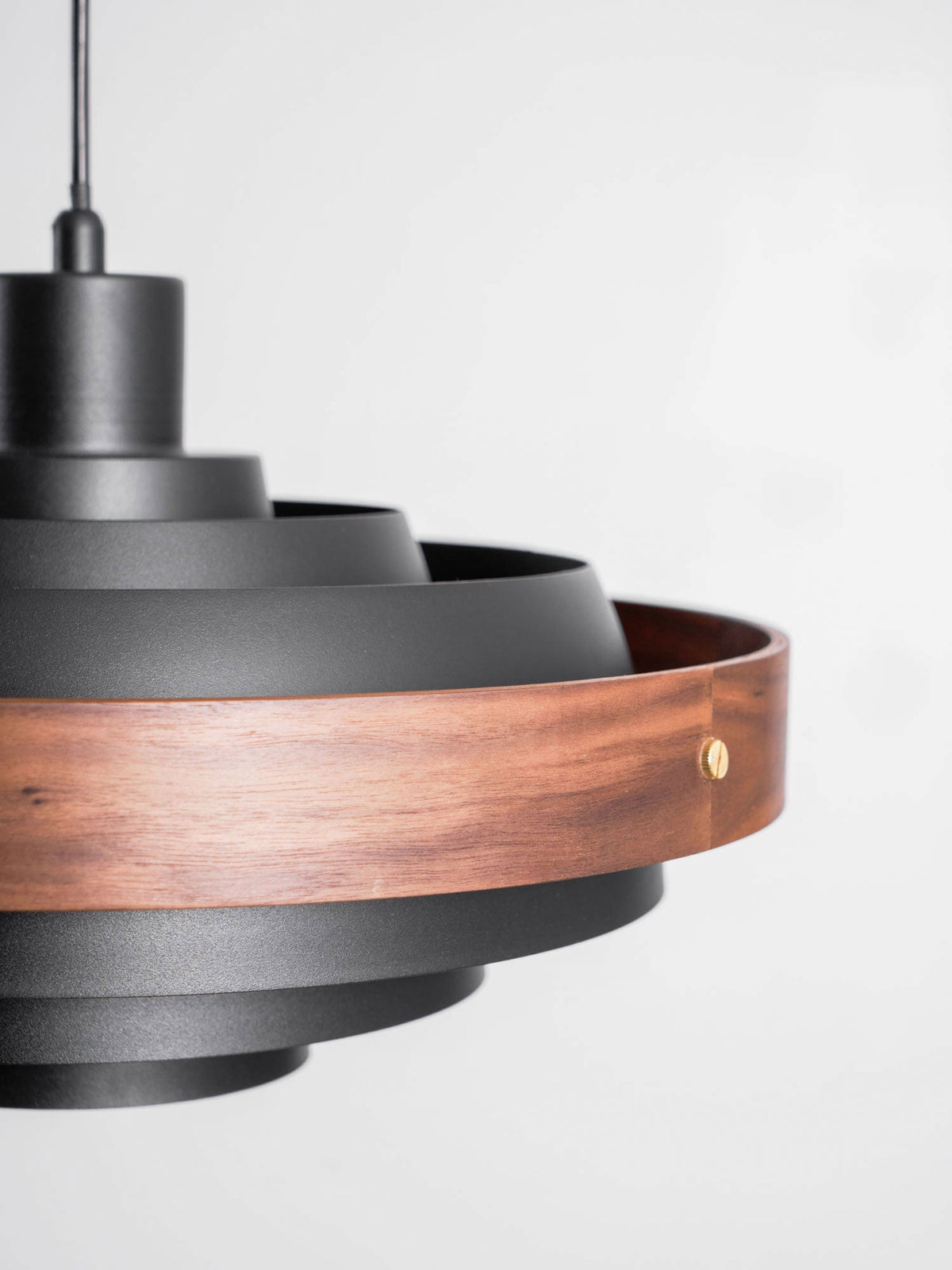 Orenal Articulated Pendant Light