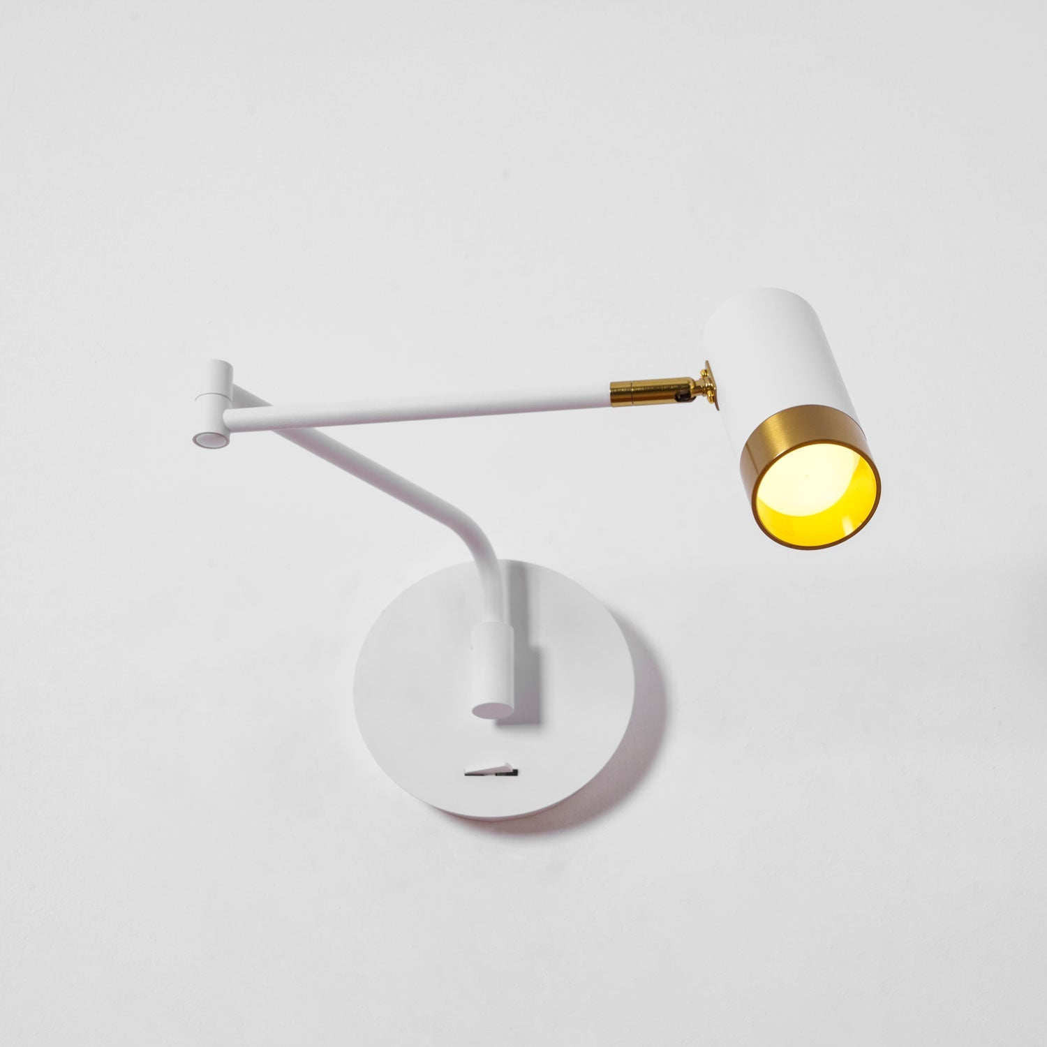 Soraon Linear Wall Light