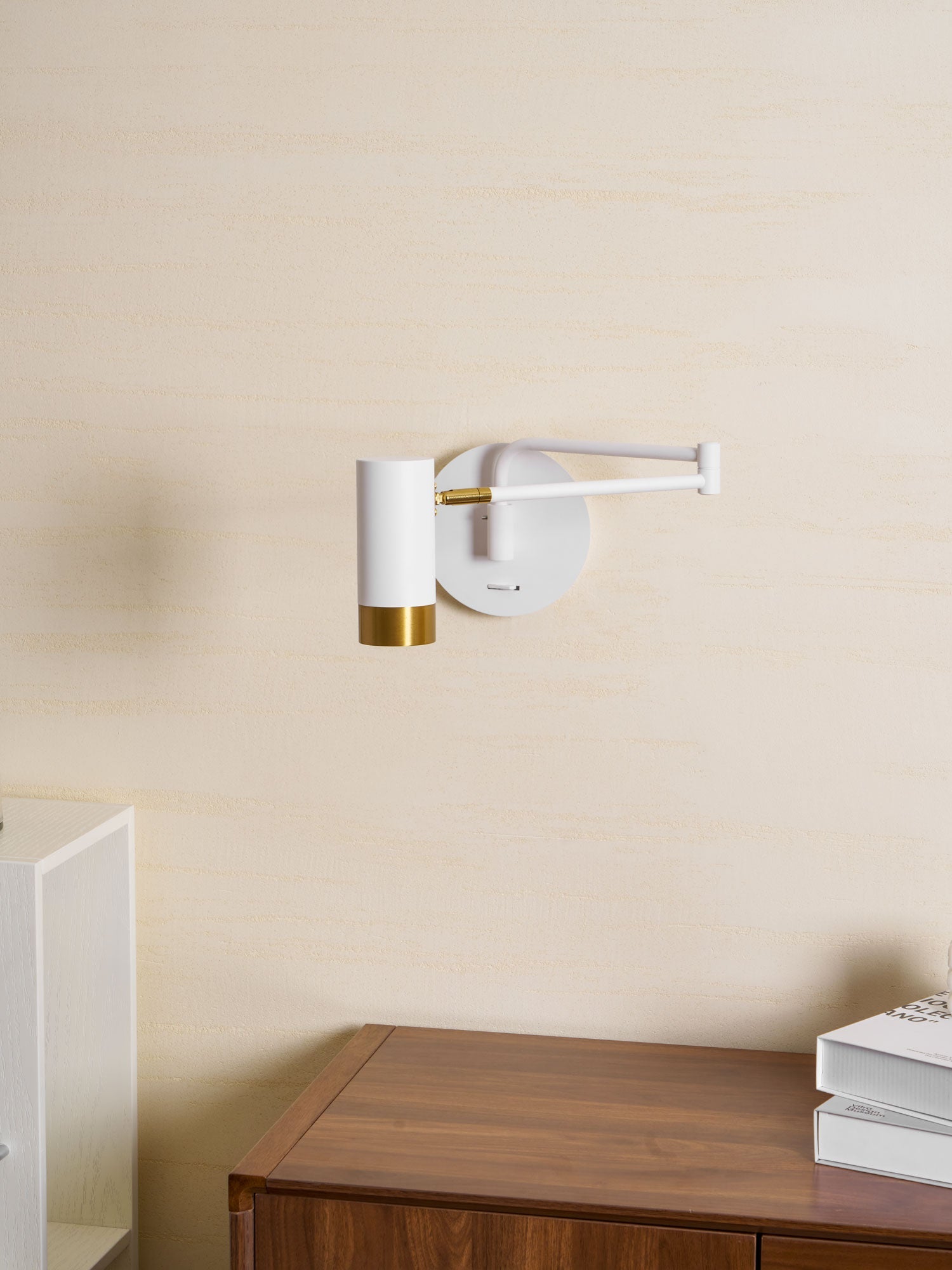 Soraon Linear Wall Light