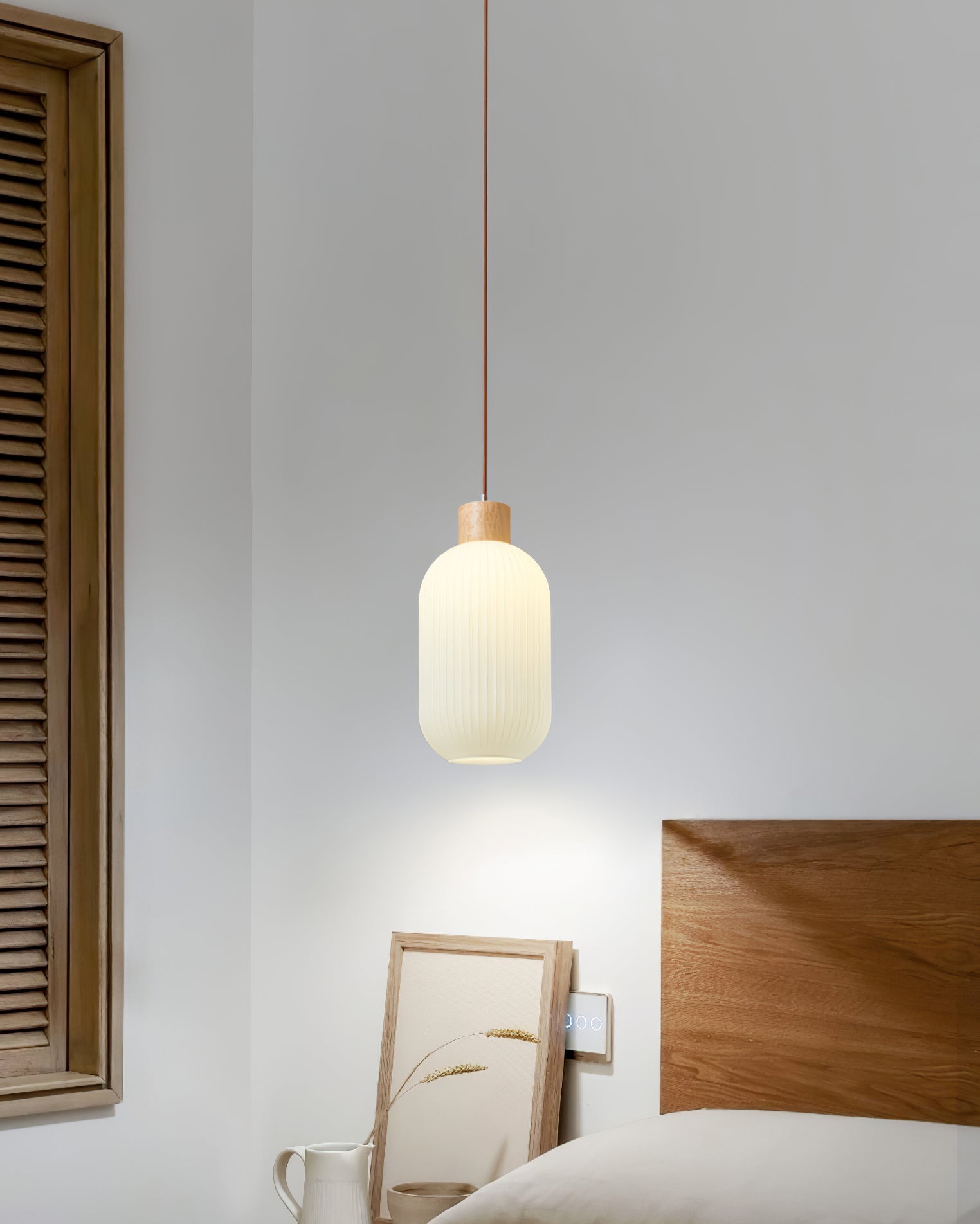 Pavale Ribbed Pendant Light