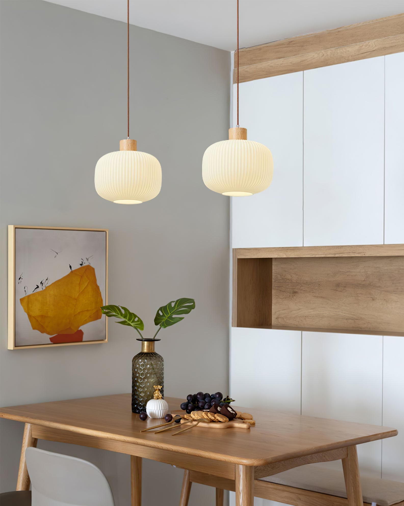 Finwyn Ribbed Pendant Light