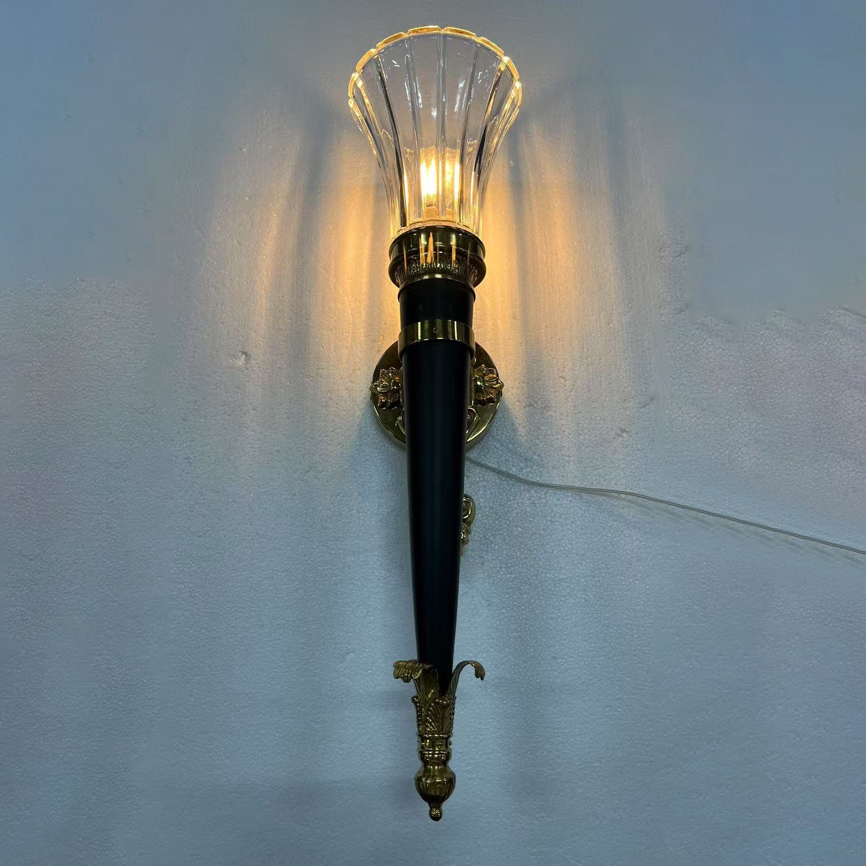 Kiroello Torch Wall Light