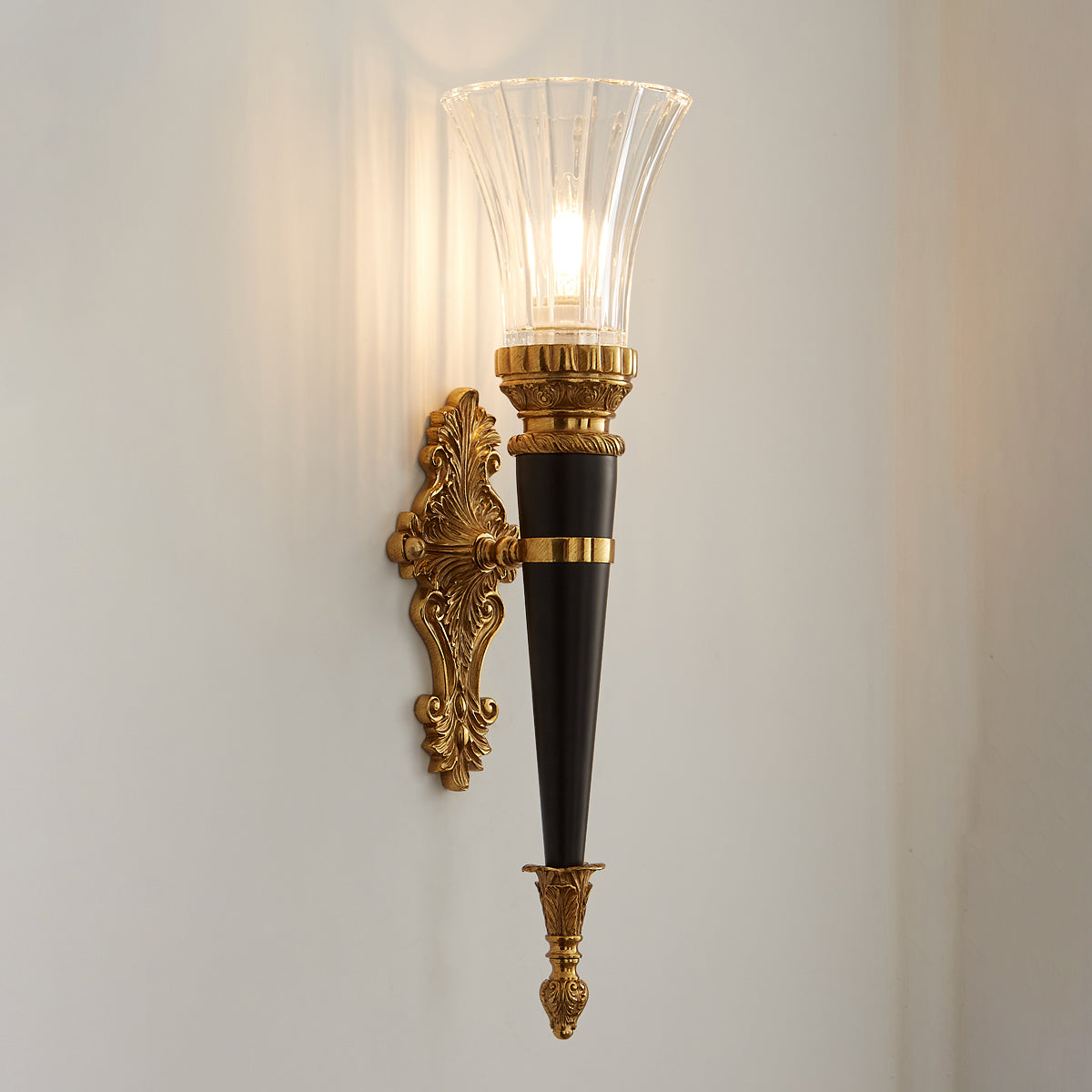 Kiroello Torch Wall Light