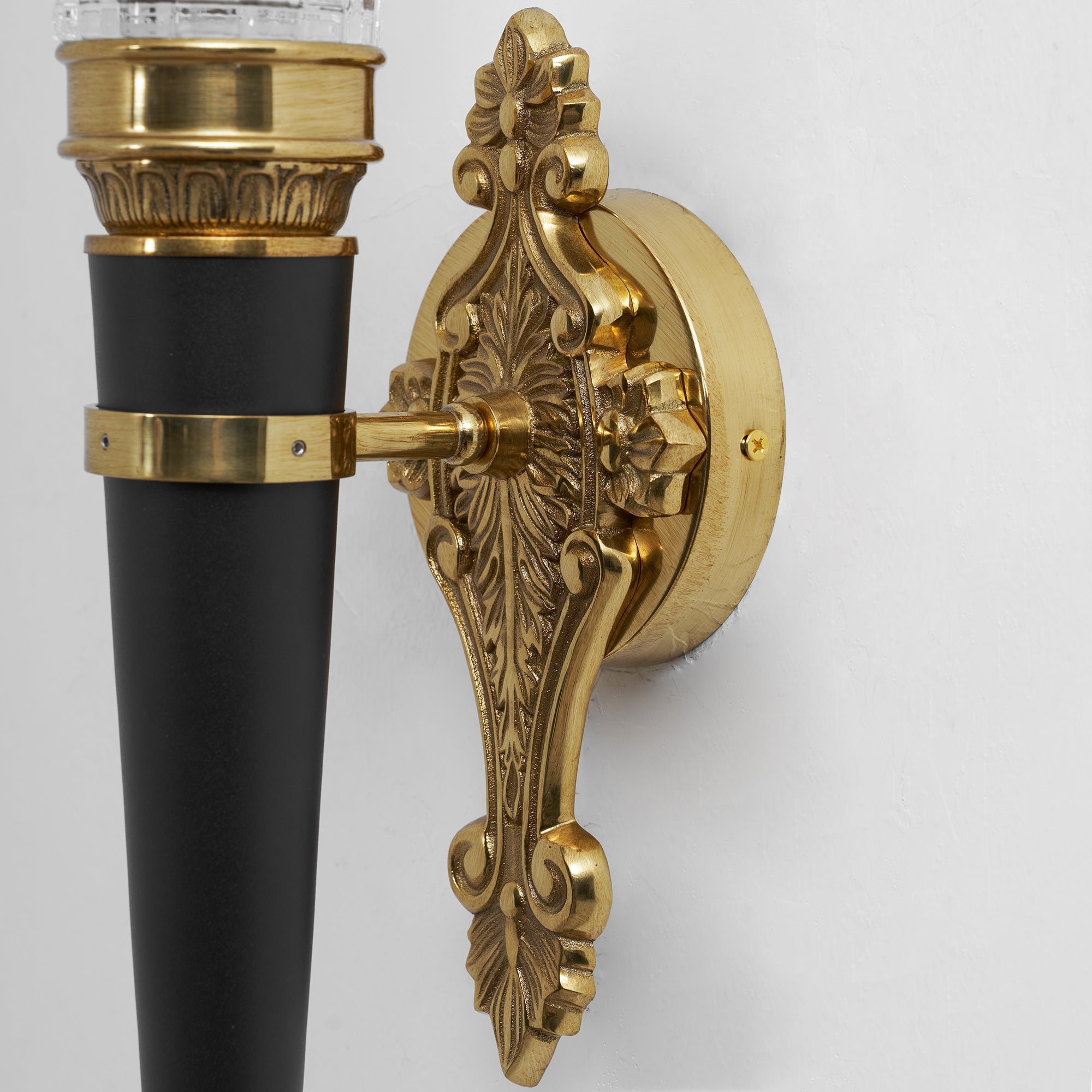 Kiroello Torch Wall Light