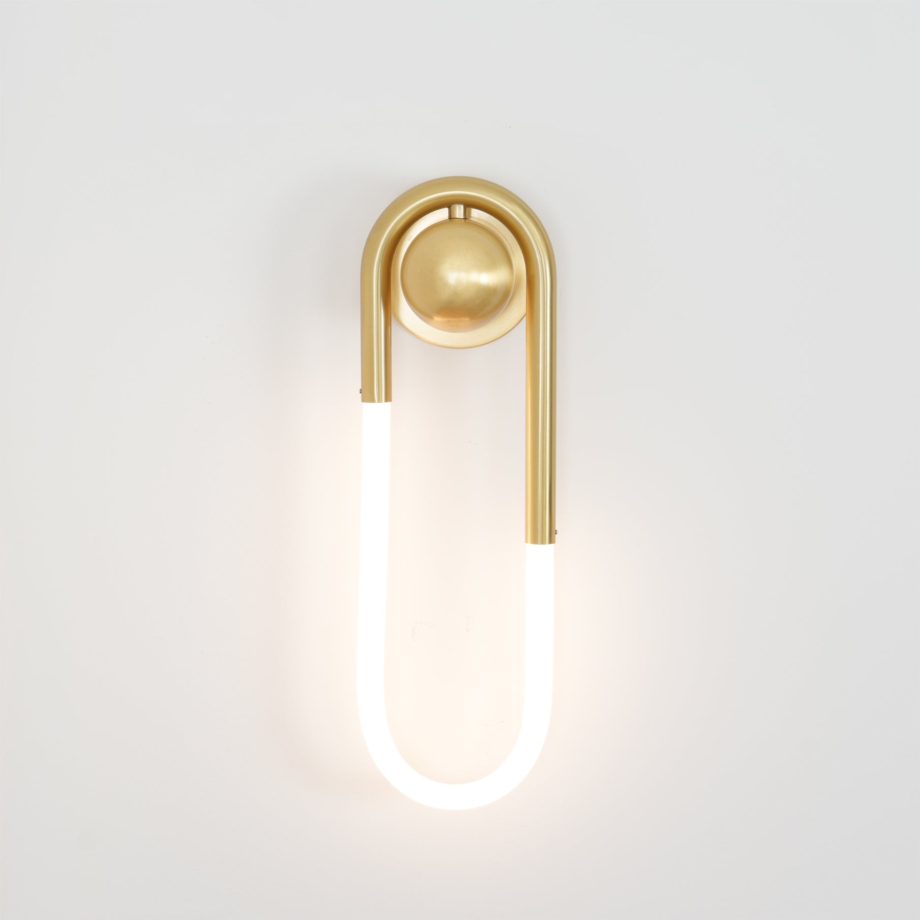 Macove Loop Wall Light