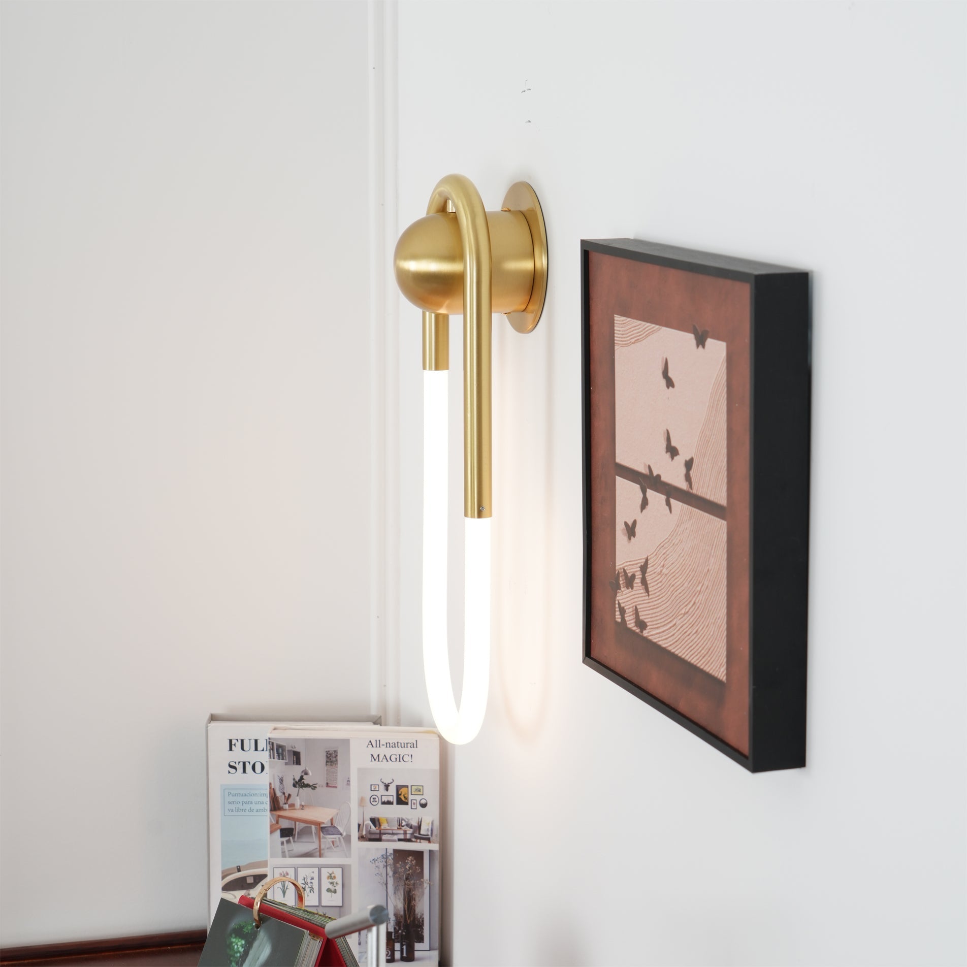 Macove Loop Wall Light