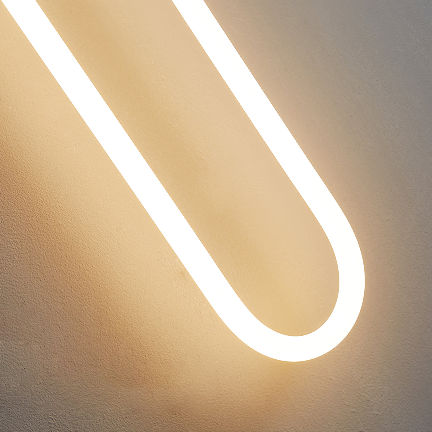 Macove Loop Wall Light