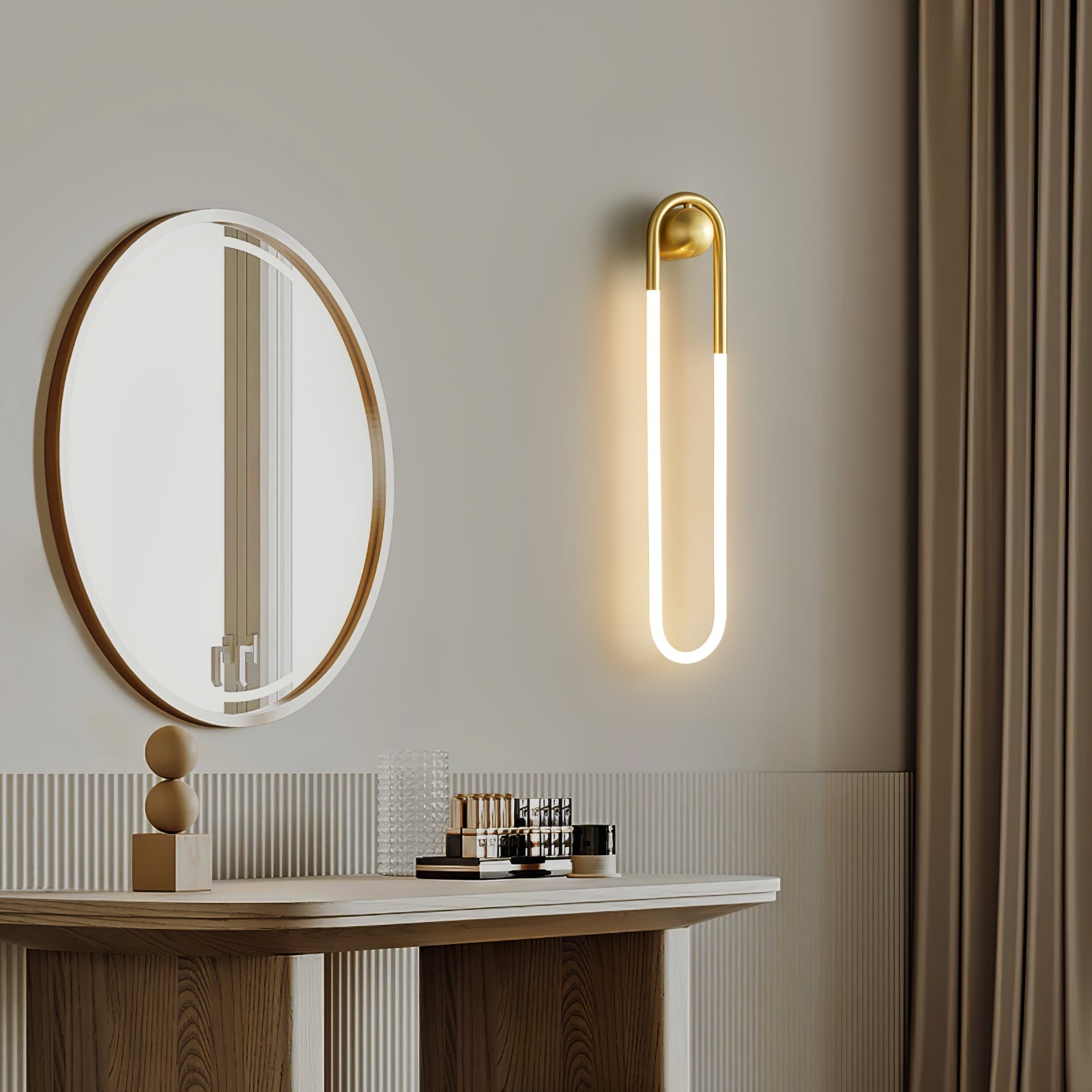 Macove Loop Wall Light