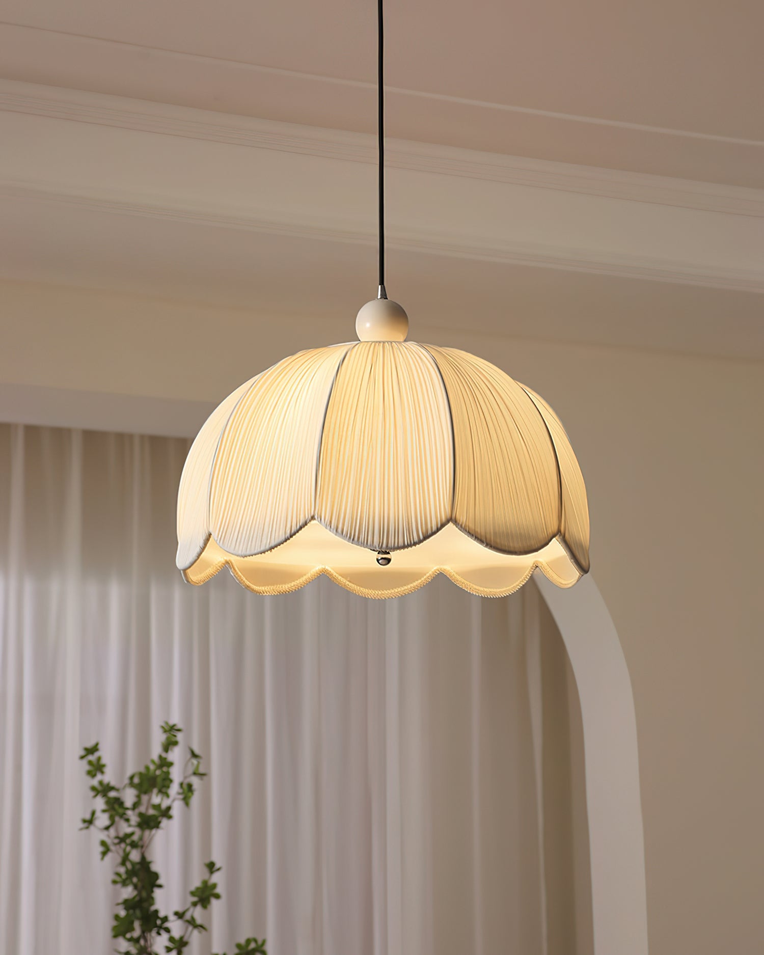 Rovean Ruffle Pendant Light