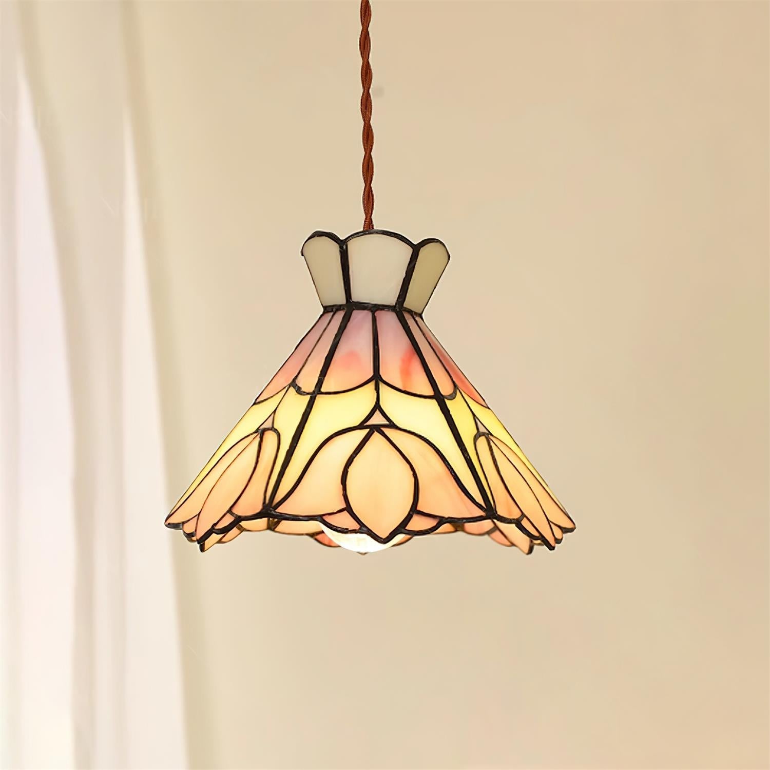 Lecoaris Tiffany Pendant Light