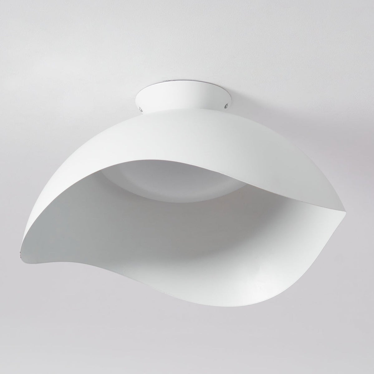Serene Wave Ceiling Light – detail 7