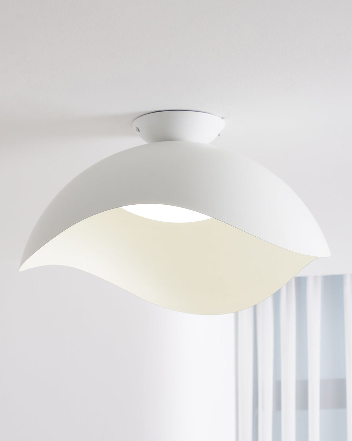Serene Wave Ceiling Light – detail 40